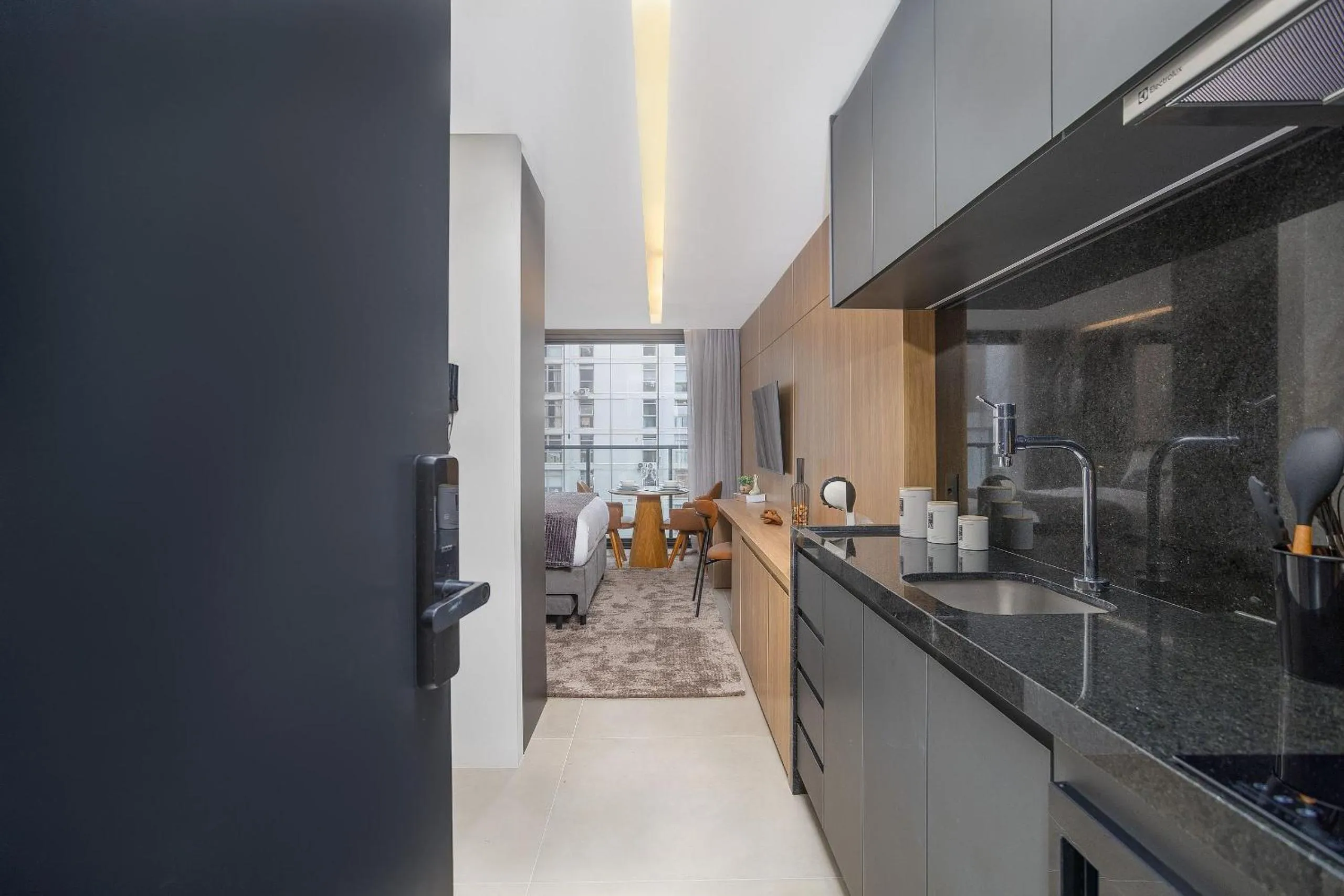 Kitchen or kitchenette in Hit Itaim