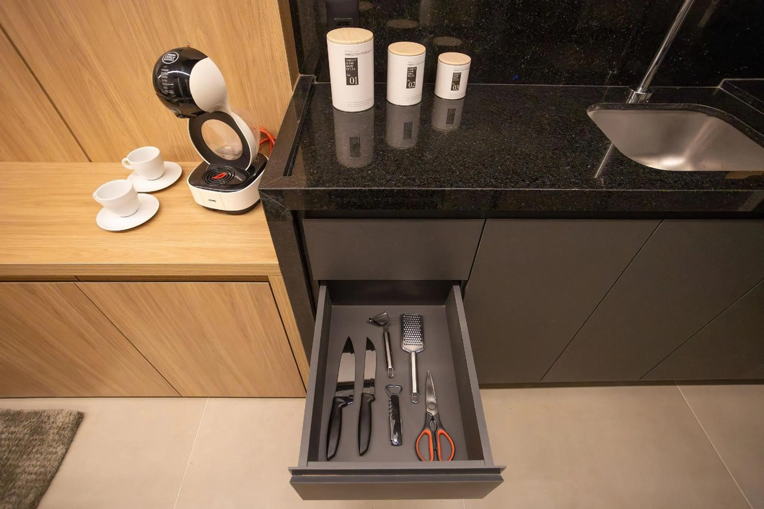 Kitchen or kitchenette in Hit Itaim