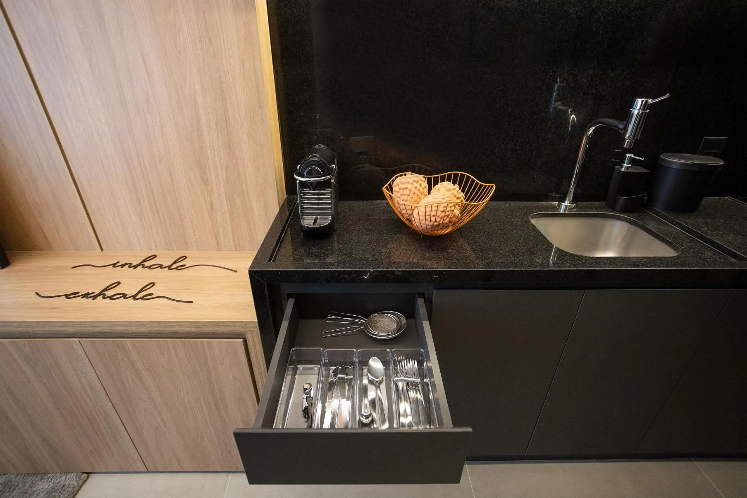 Kitchen or kitchenette in Hit Itaim