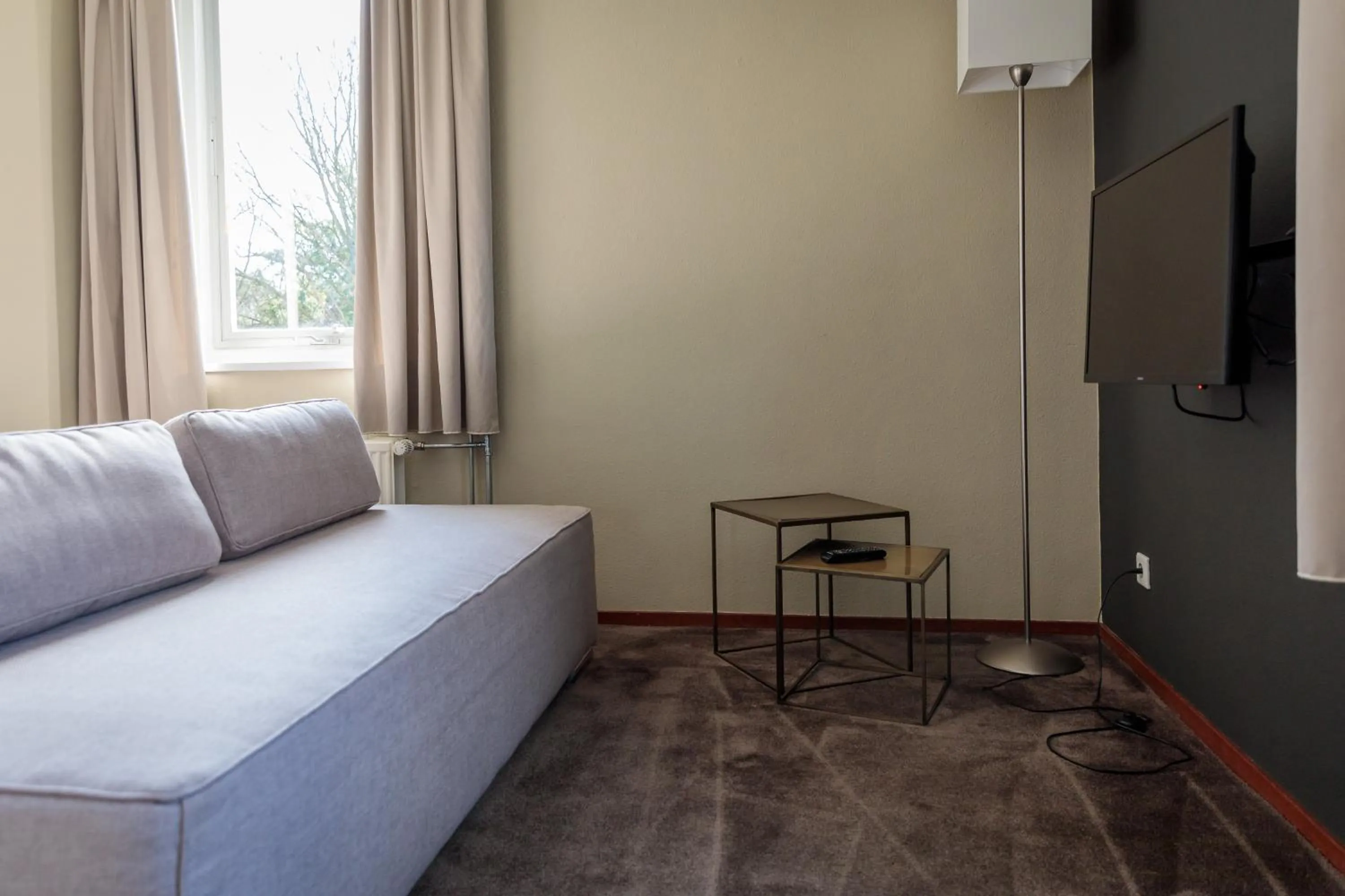 Seating area, Bed in Fletcher Kloosterhotel Willibrordhaeghe