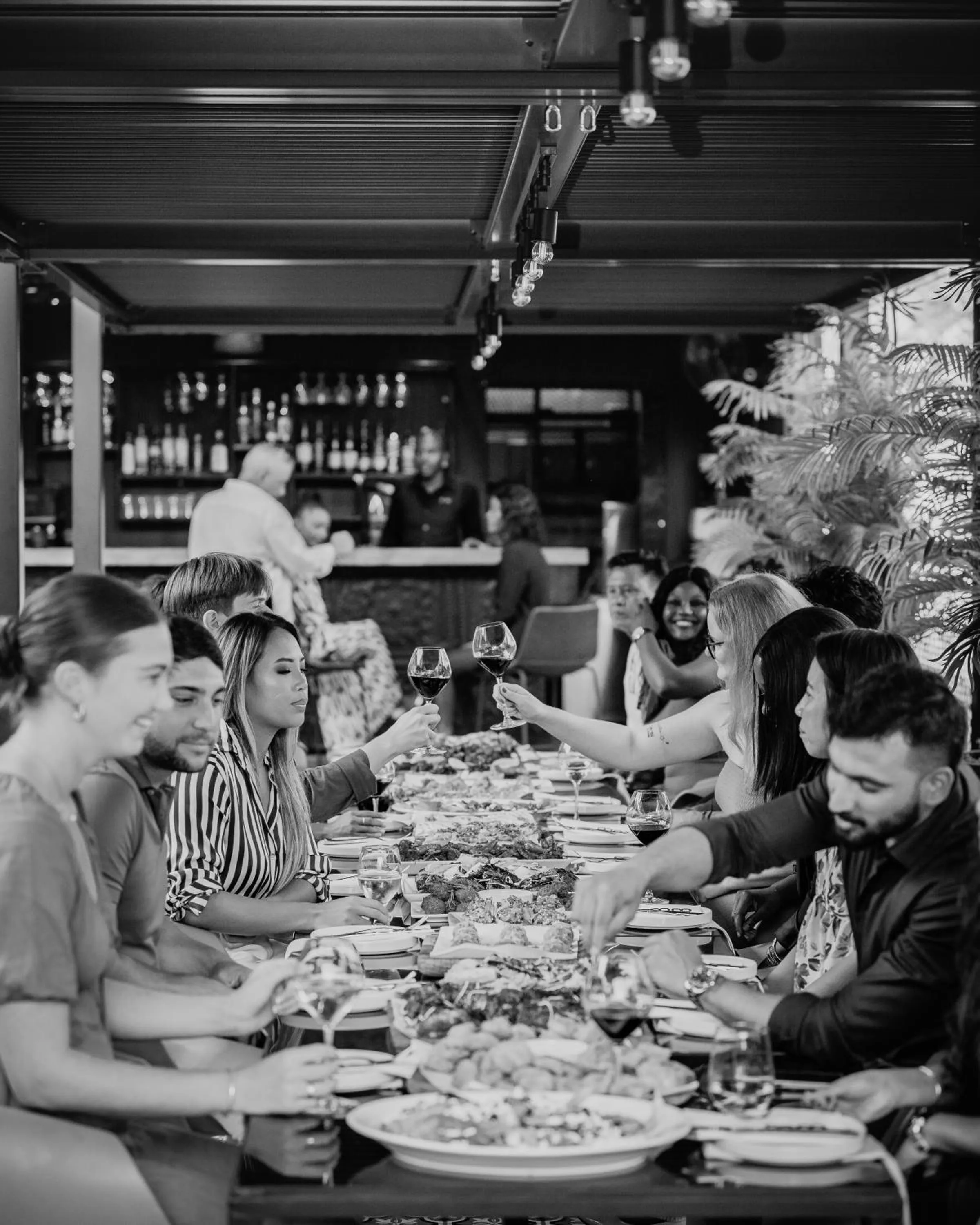 Restaurant/places to eat in Cargo88 Hotel