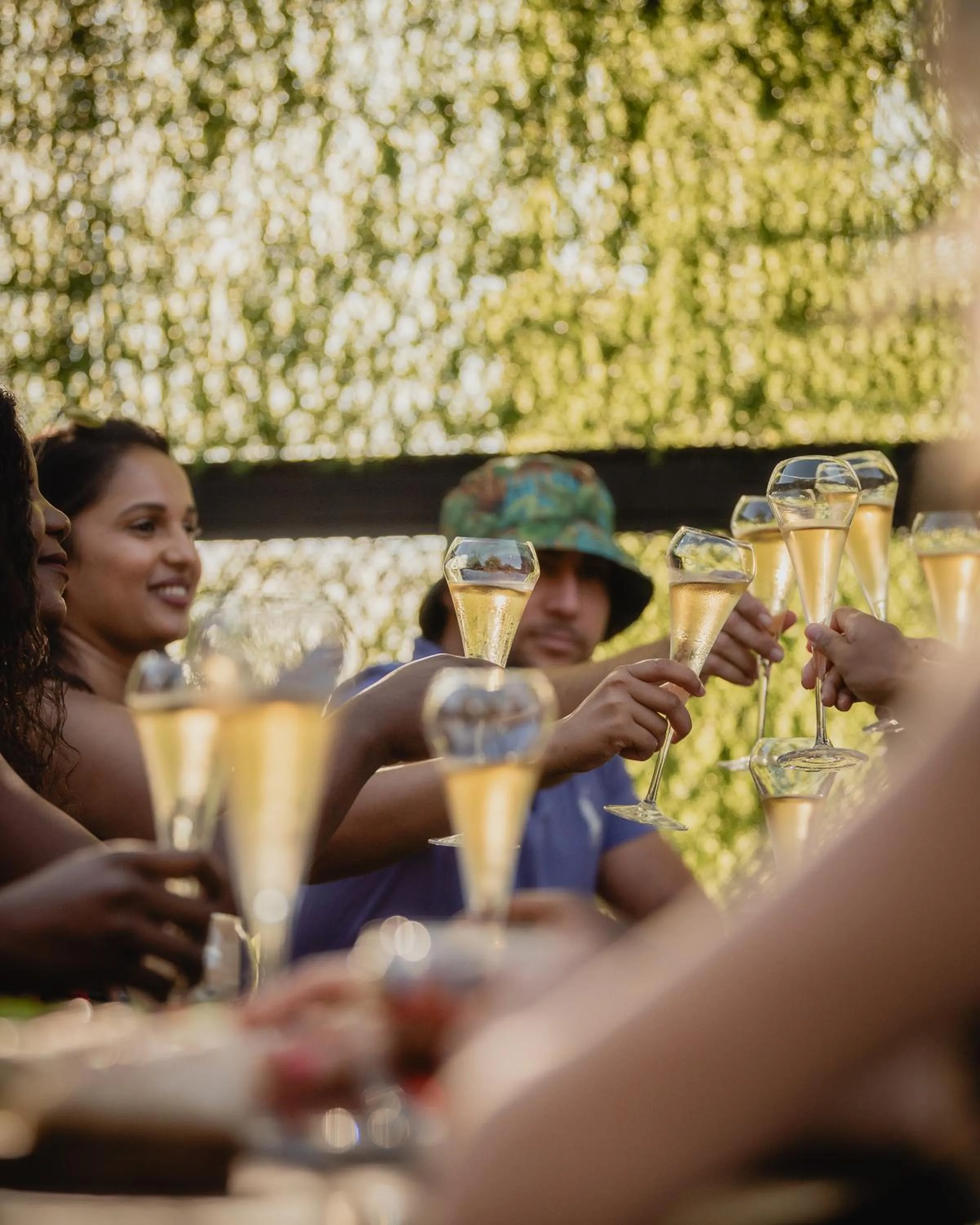 Restaurant/places to eat in Cargo88 Hotel