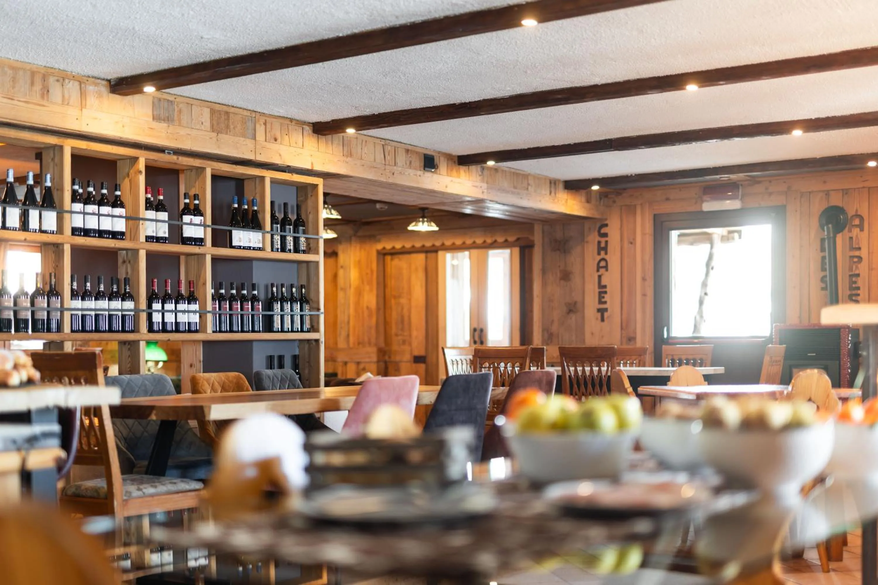 Restaurant/places to eat in CHALET DES ALPES