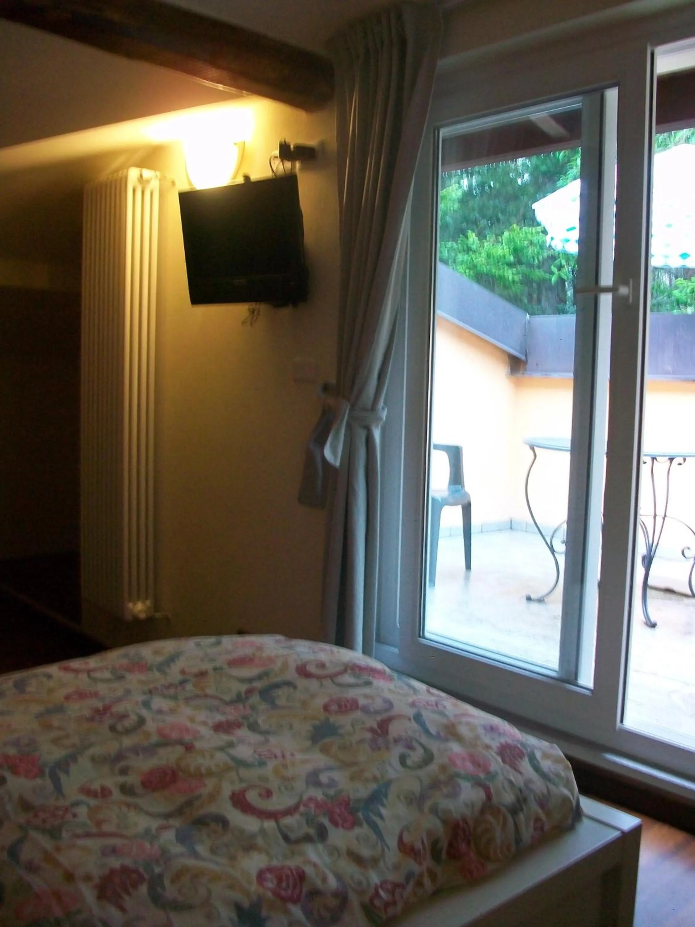 Balcony/Terrace, Bed in B&B L'Albero Maestro