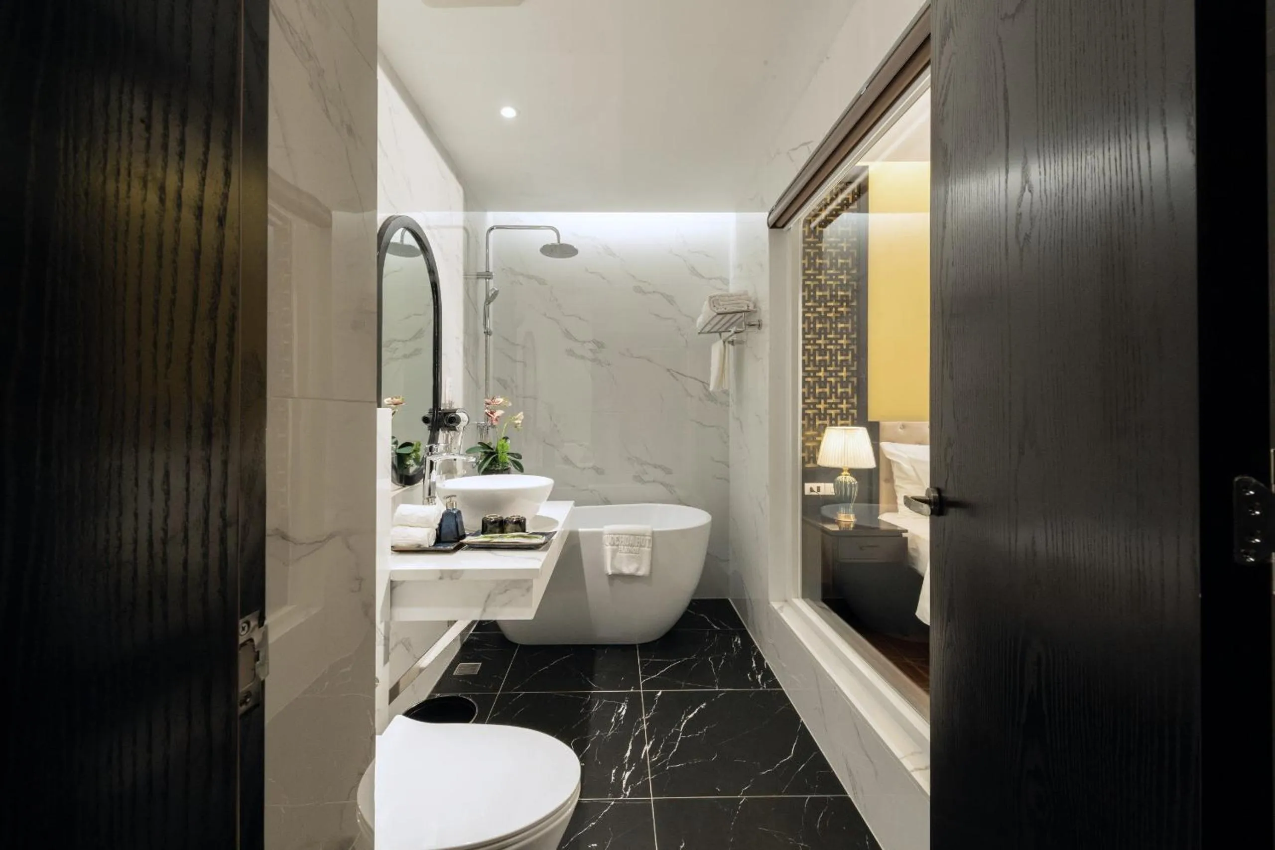 Shower in PALAGO BOUTIQUE HOTEL