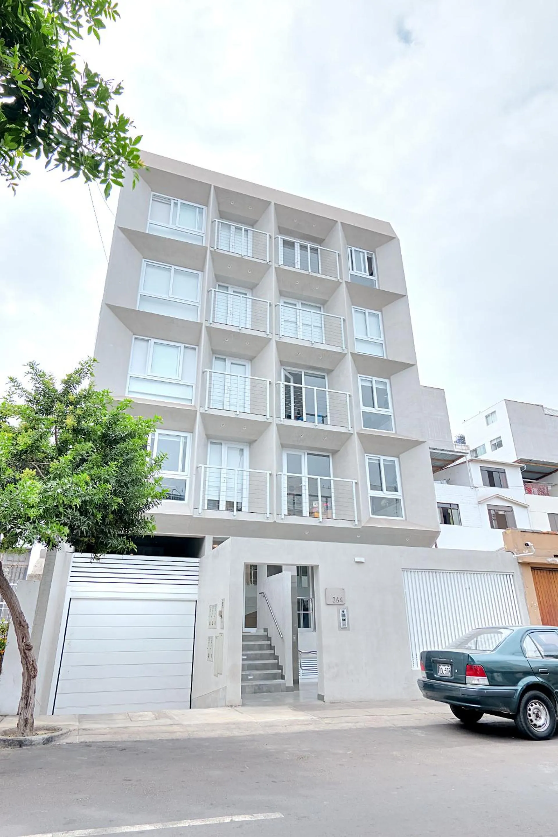 Property building in Quark Apartments