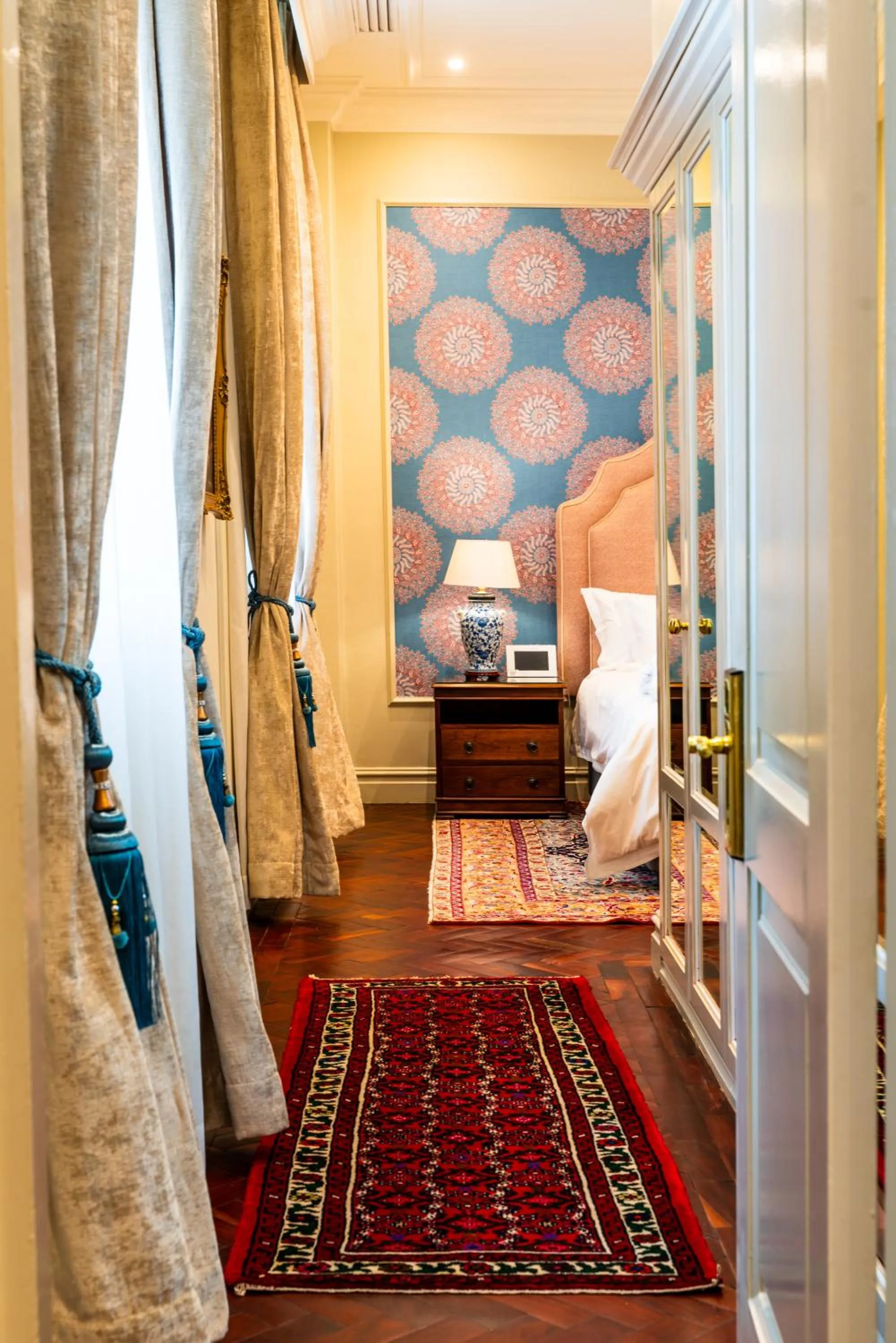 Decorative detail, Bed in The Monarch Hotel