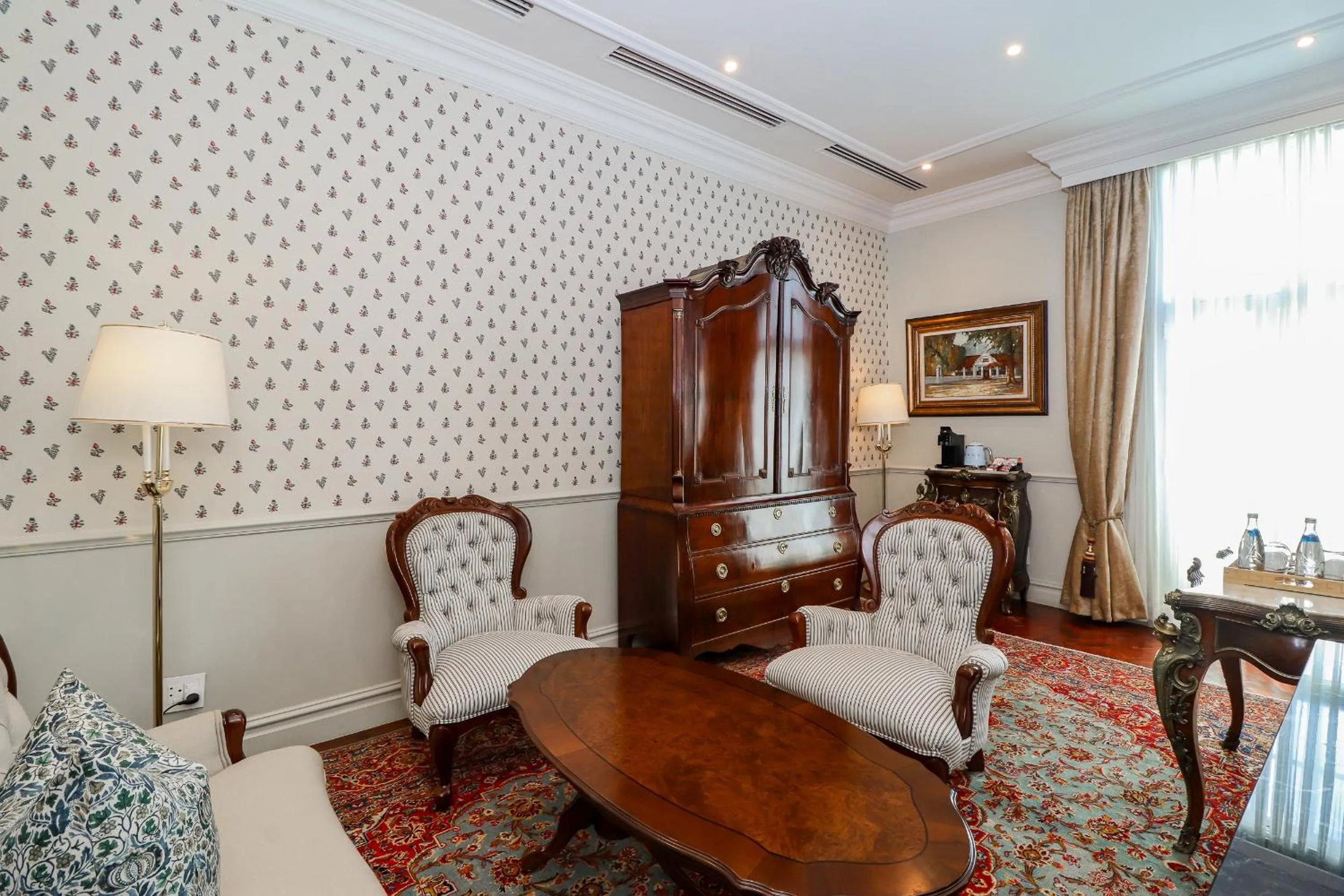 Living room in The Monarch Hotel