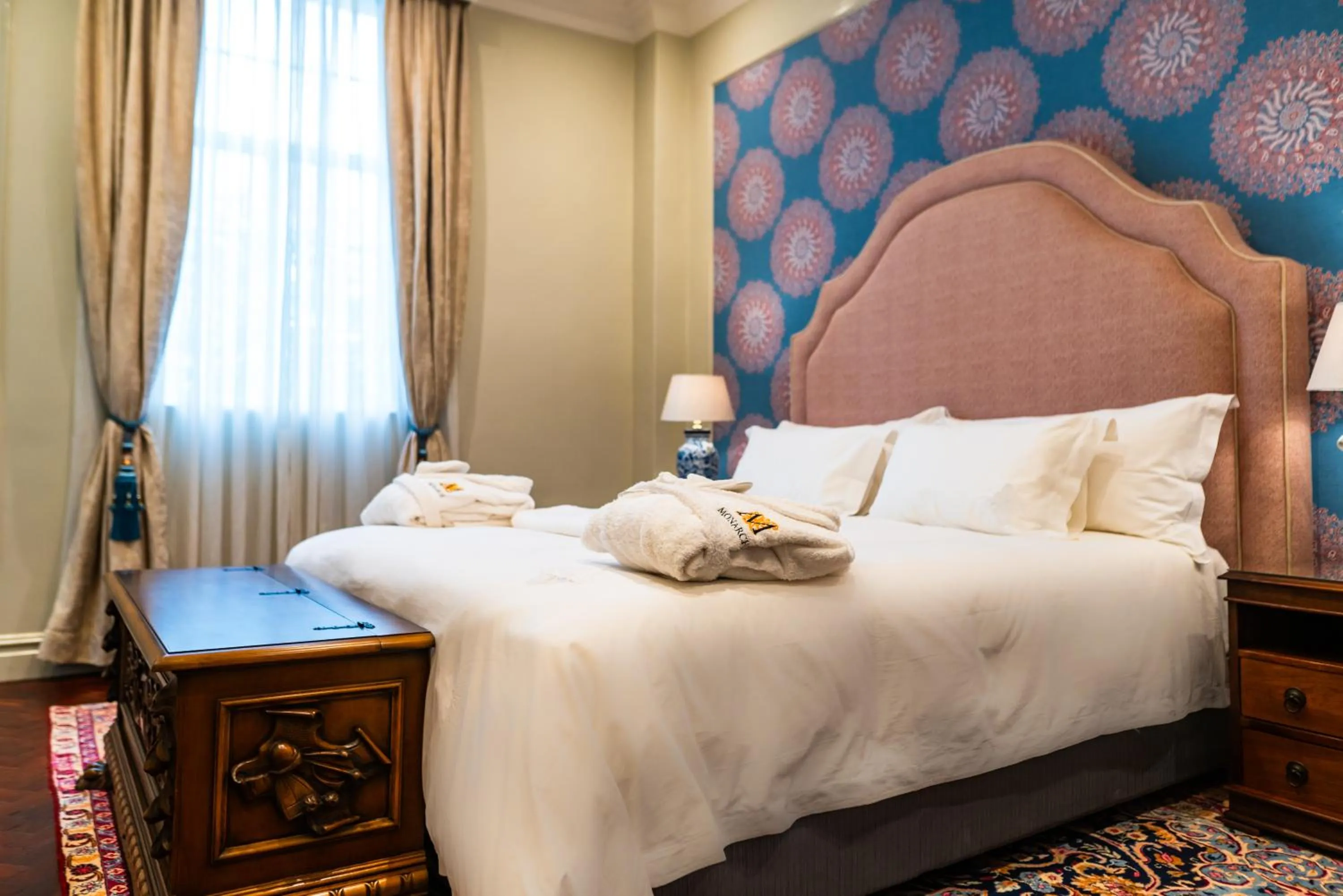 Bed in The Monarch Hotel