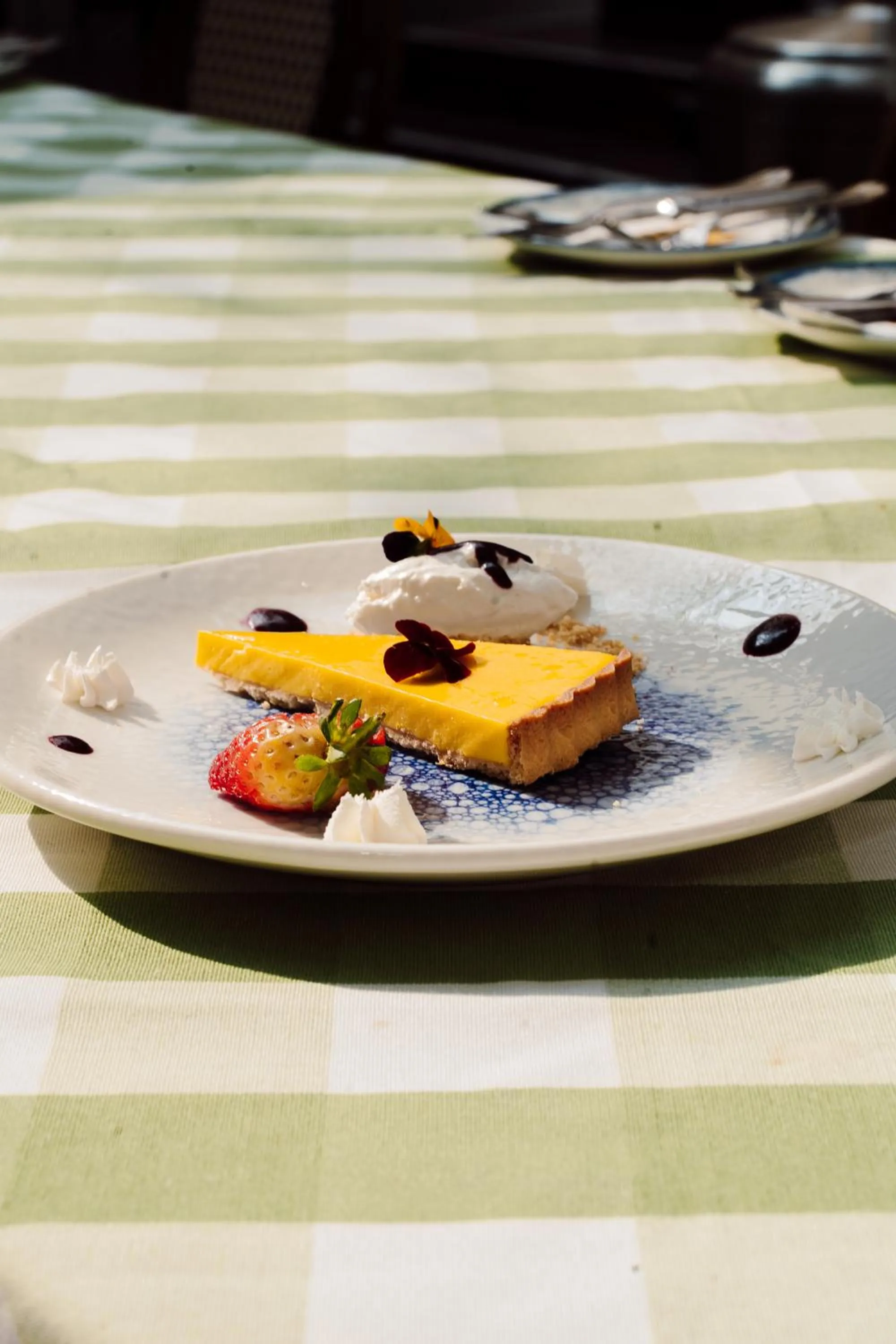 Food and drinks in The Monarch Hotel