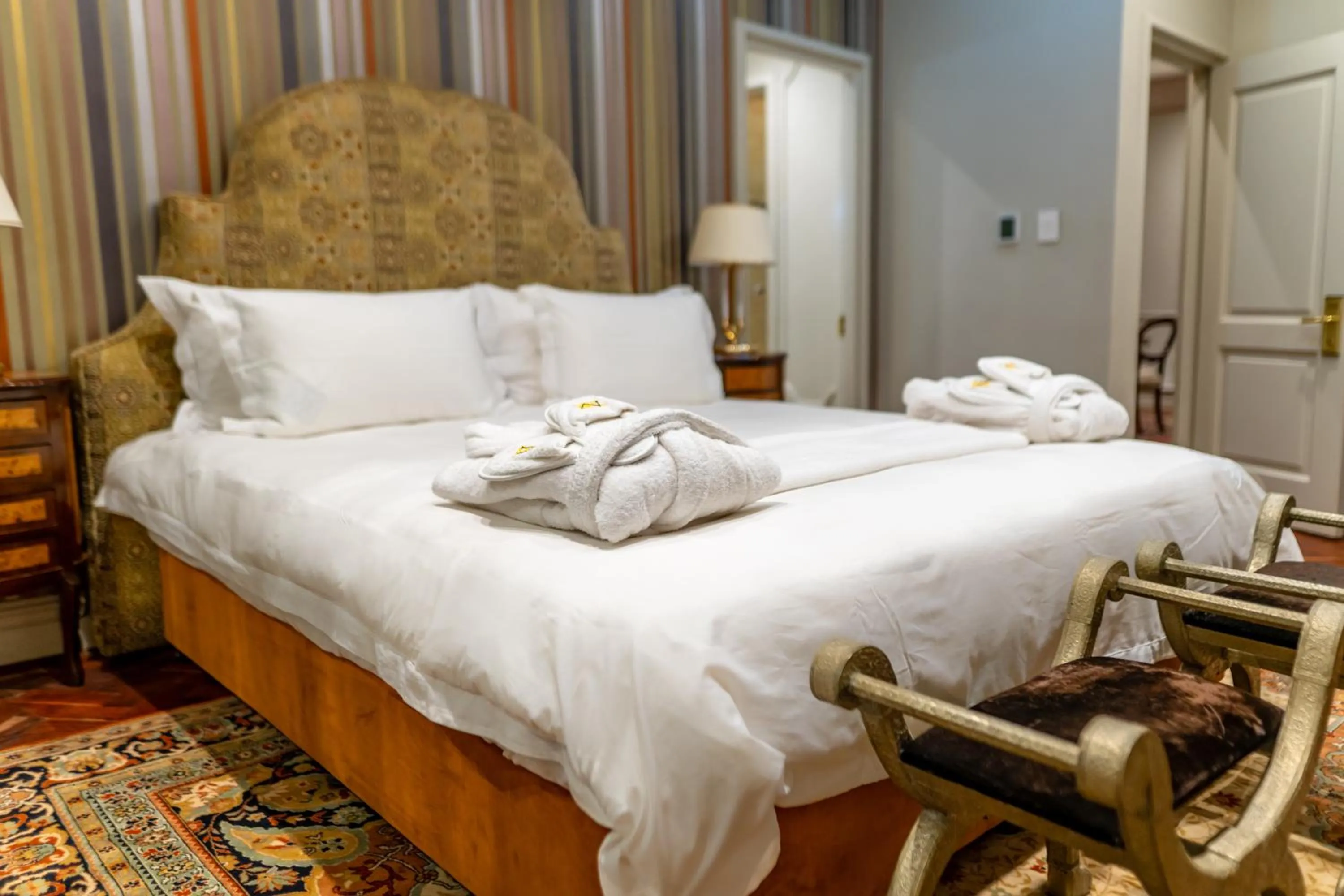 Bed in The Monarch Hotel