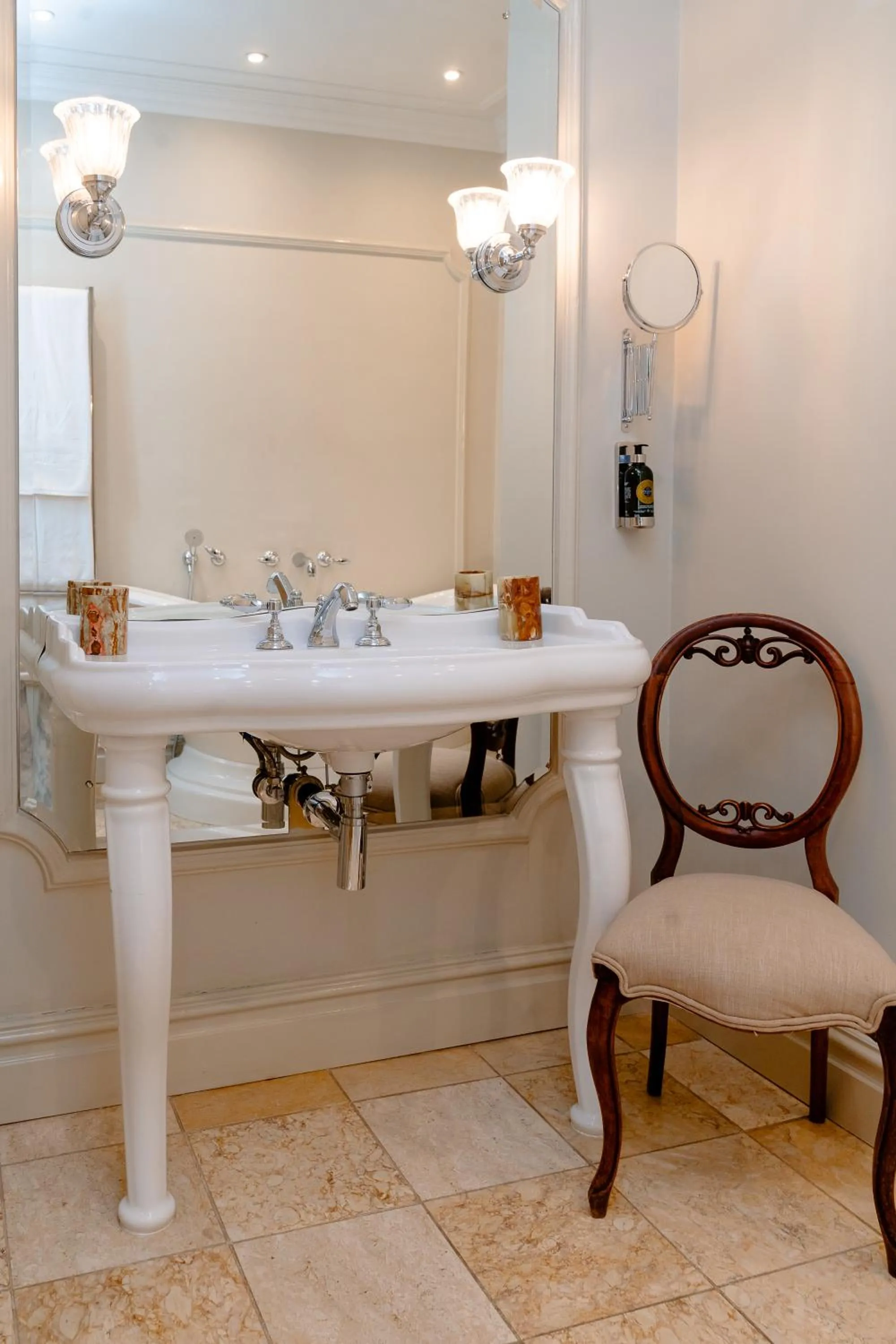 Bathroom in The Monarch Hotel
