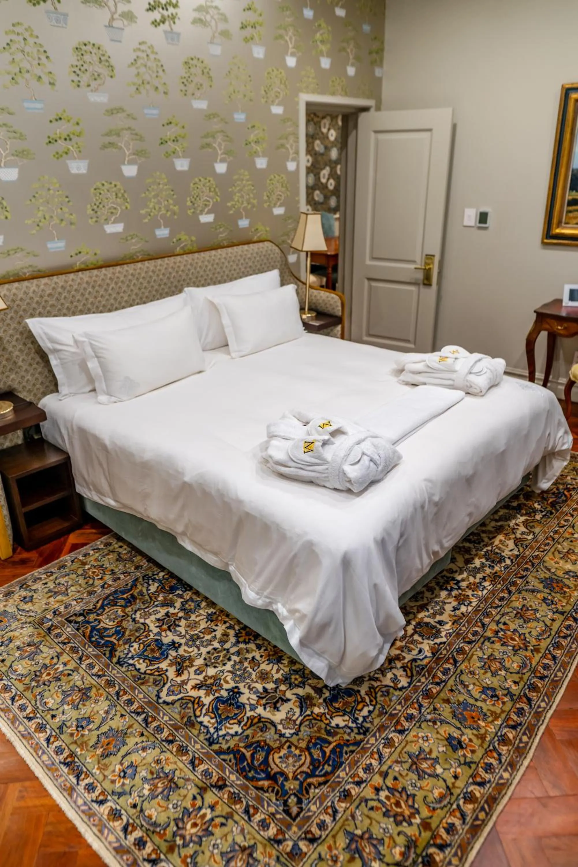 Bed in The Monarch Hotel