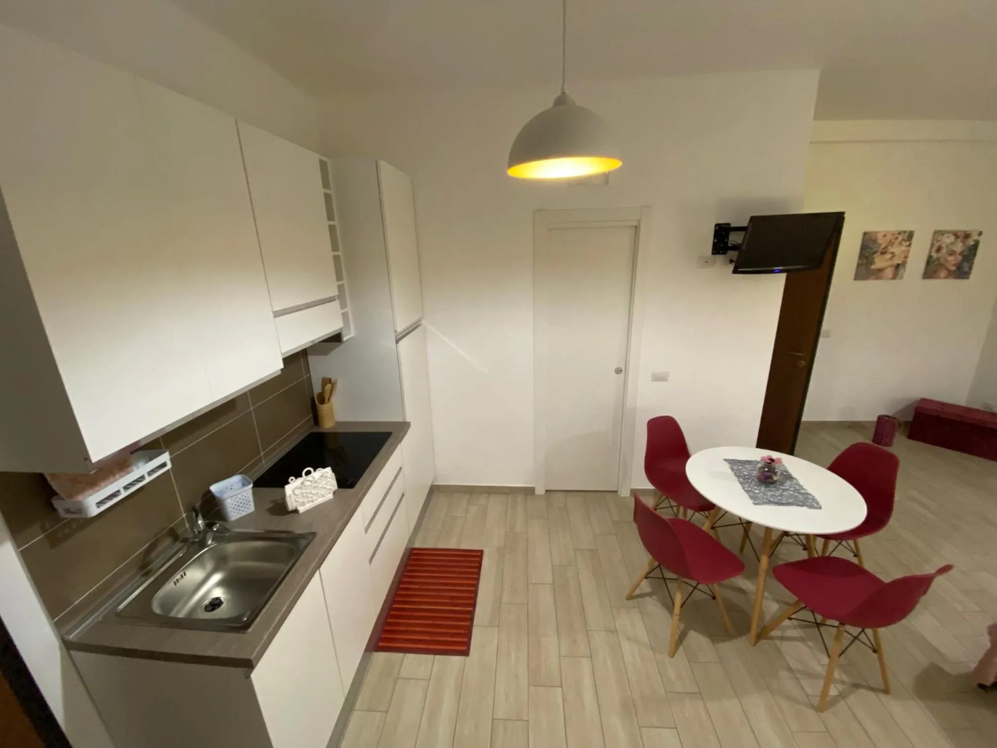 TV and multimedia in Le casette di Frà Studios