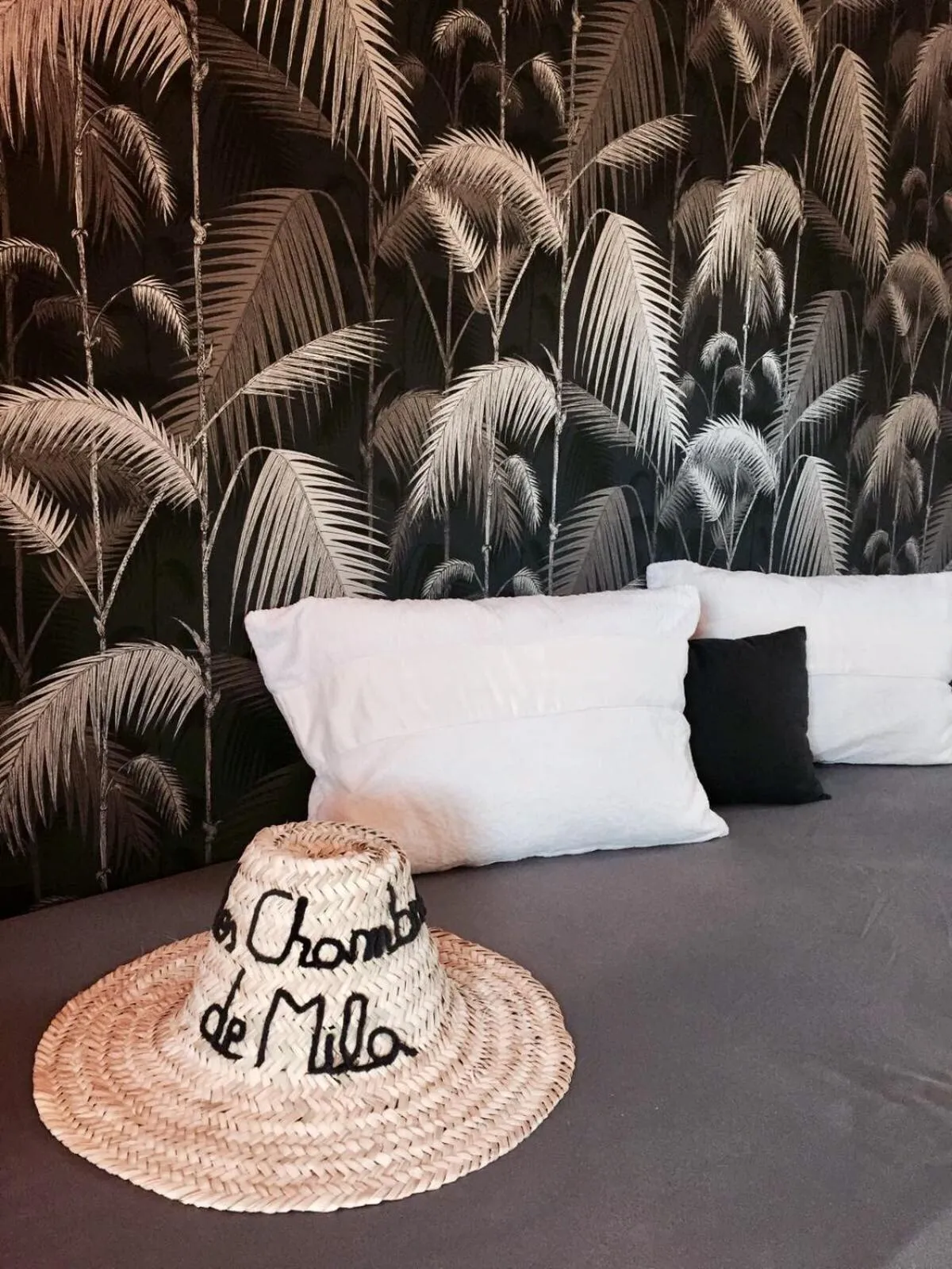 Decorative detail in Hotel Les Chambres de Mila Bonifacio