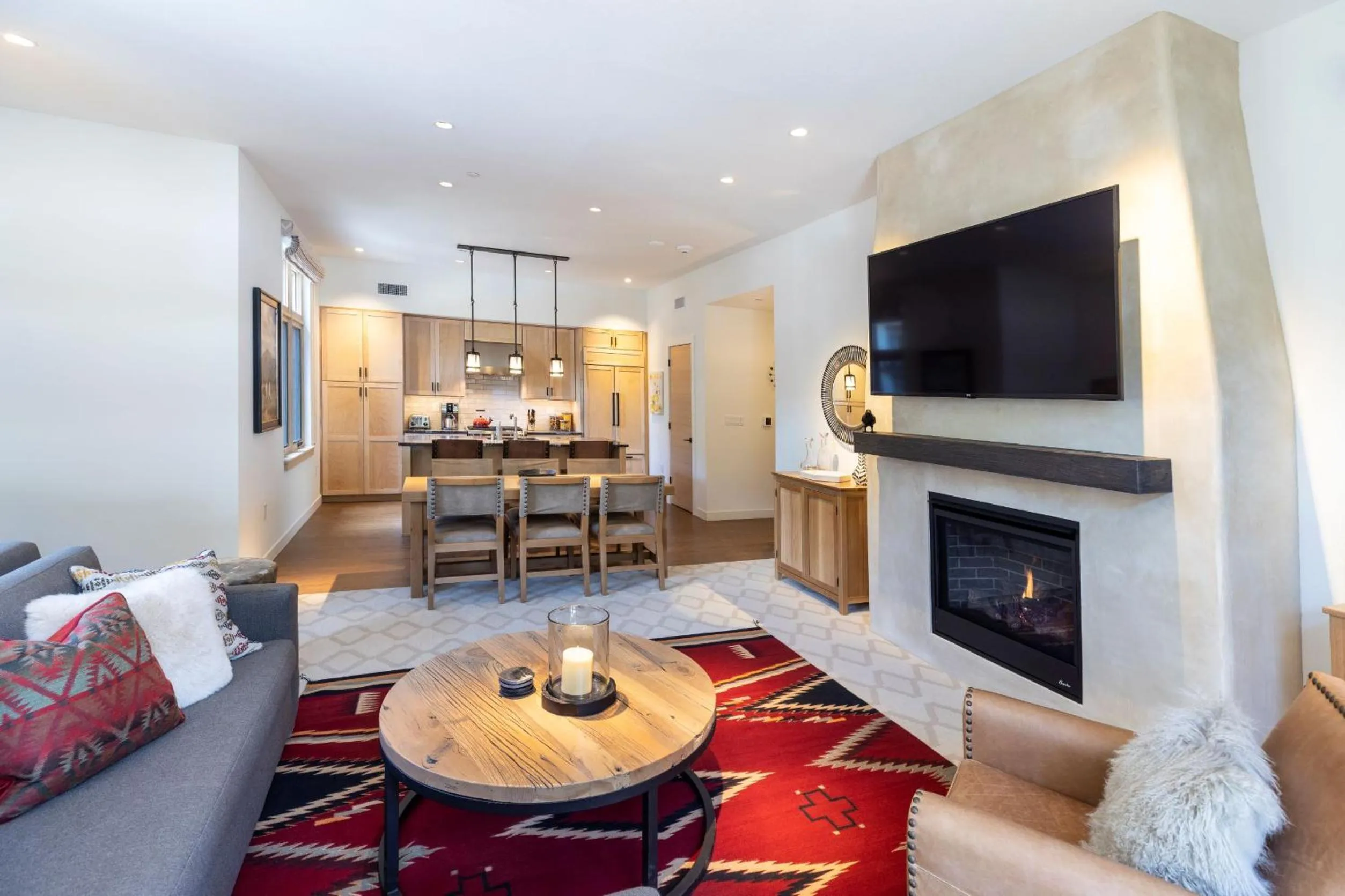 Kitchen or kitchenette in The Blake Residences