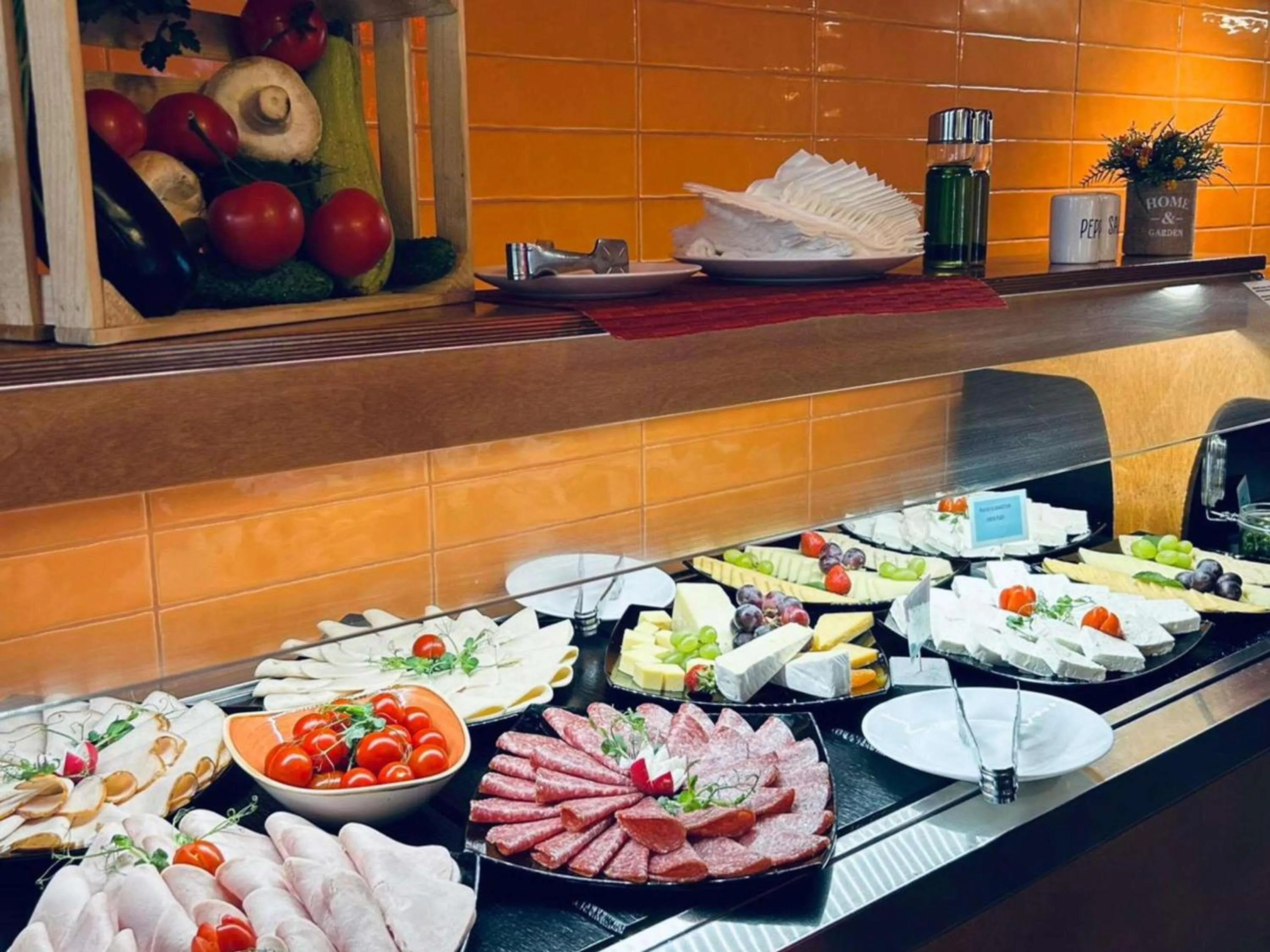 Breakfast in ibis Styles Dunarea Galati