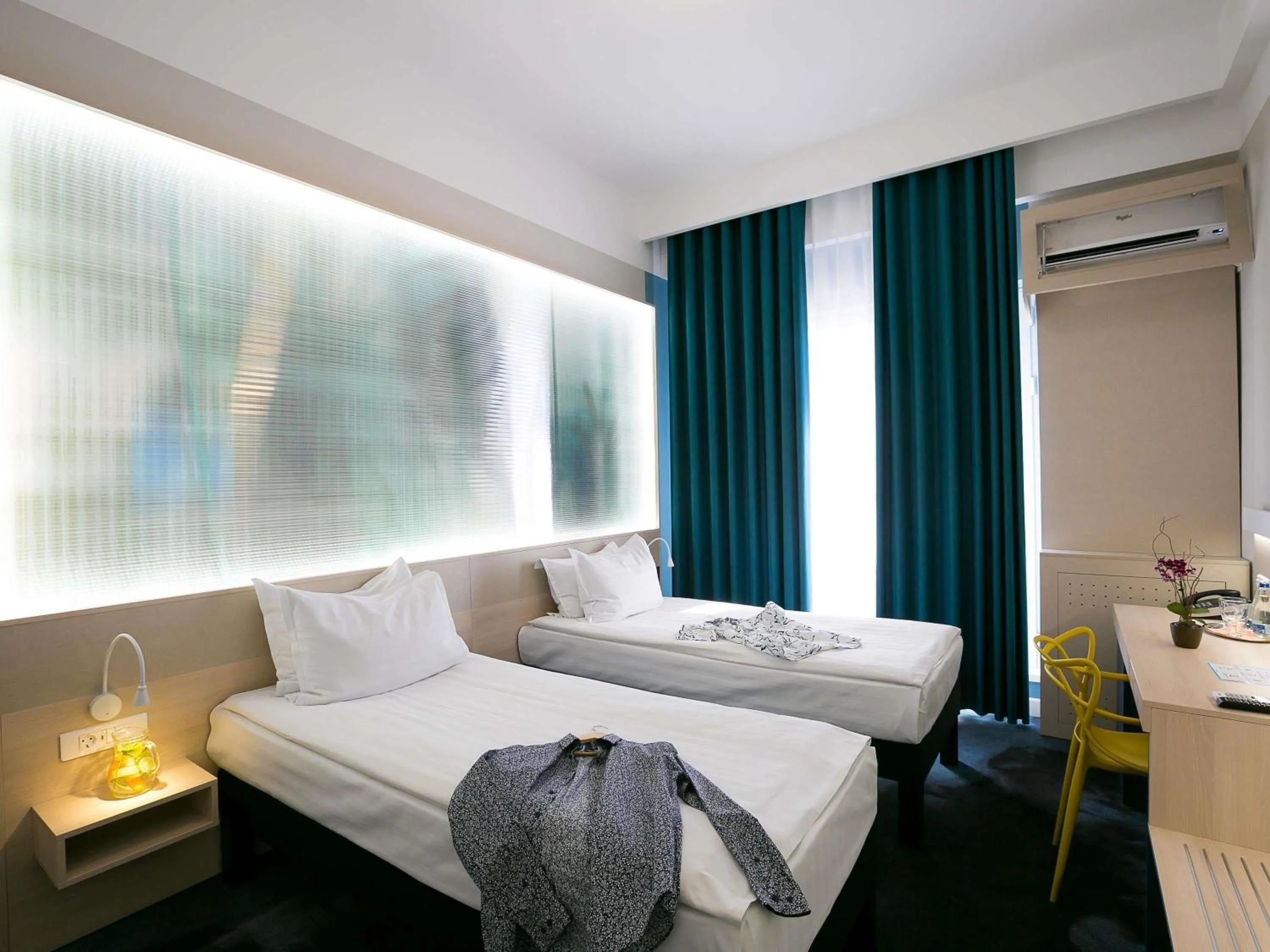 Bedroom, Bed in ibis Styles Dunarea Galati