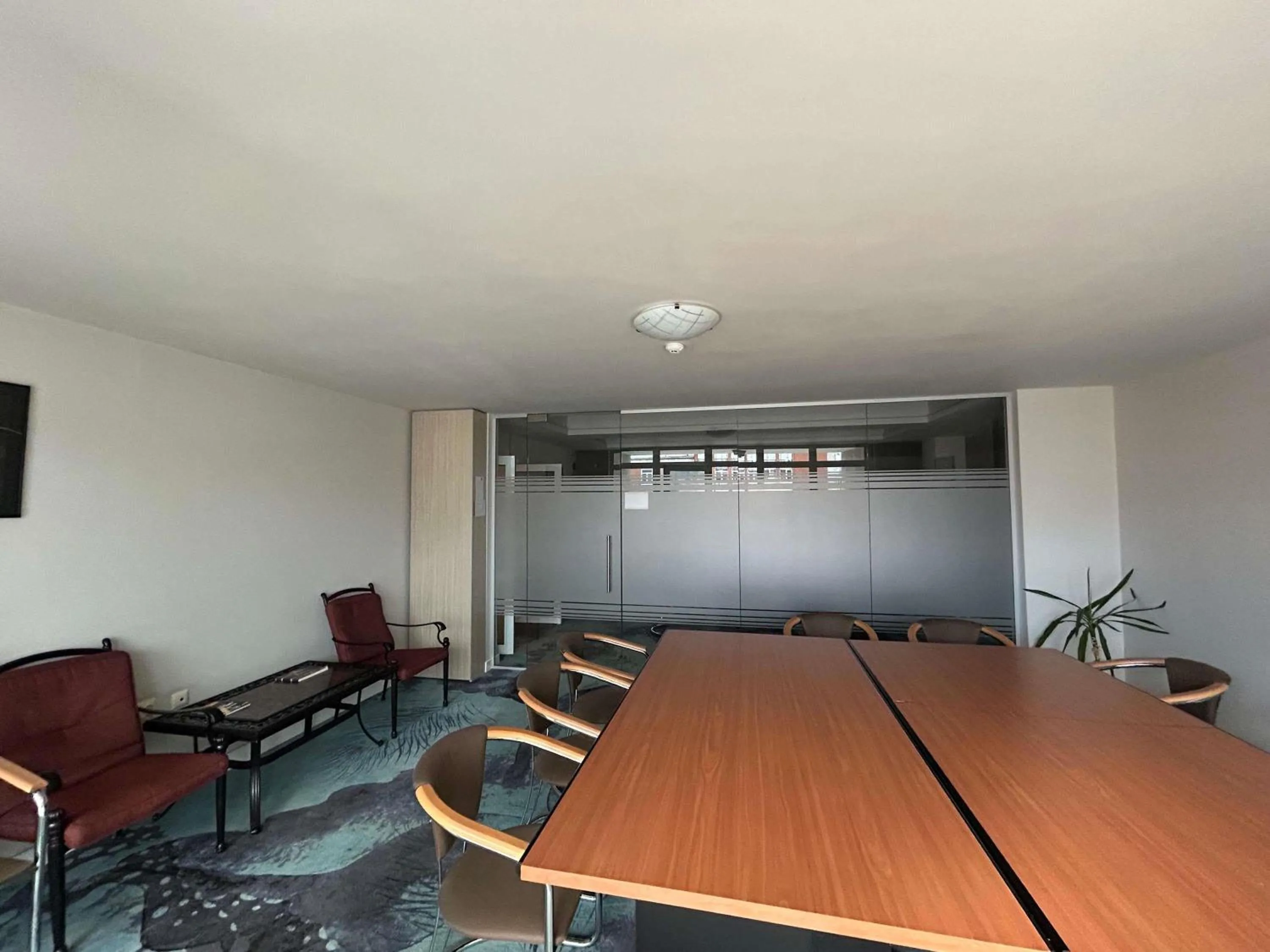 Meeting/conference room in ibis Styles Dunarea Galati