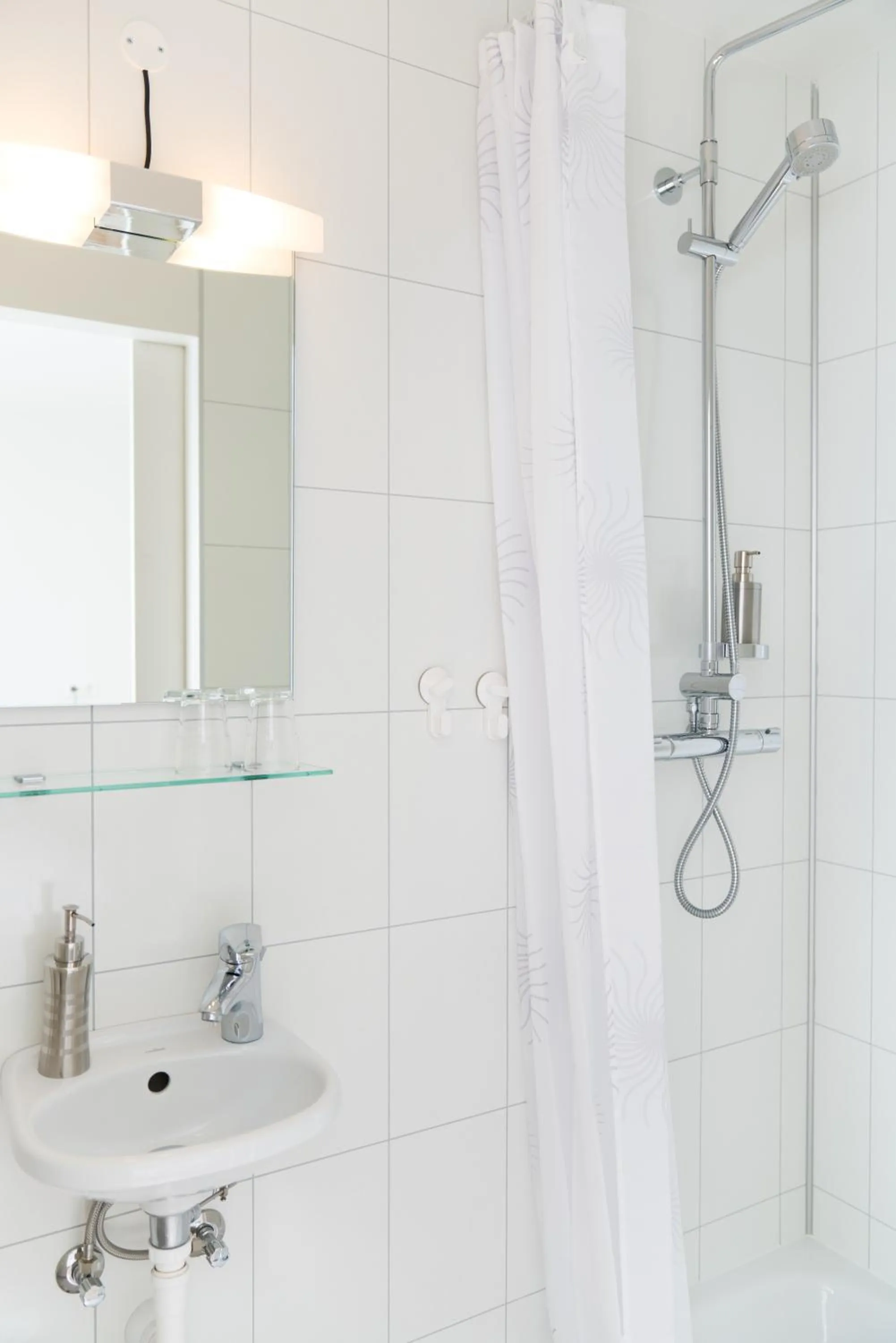 Bathroom in Hotel West