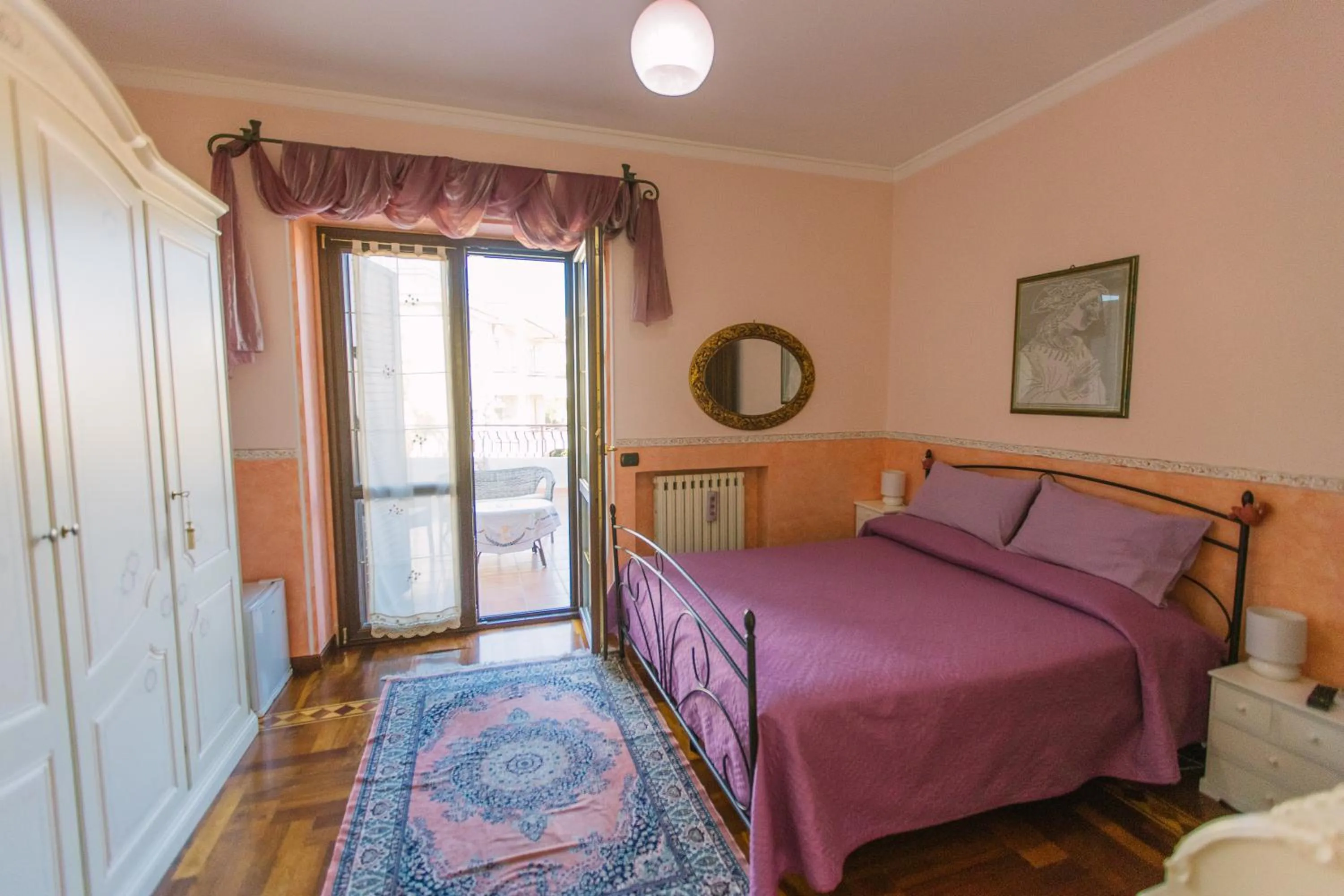 Photo of the whole room, Bed in B&B Villa Francesca