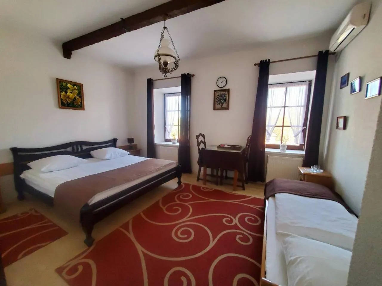 Bedroom, Bed in Hetman Hotel