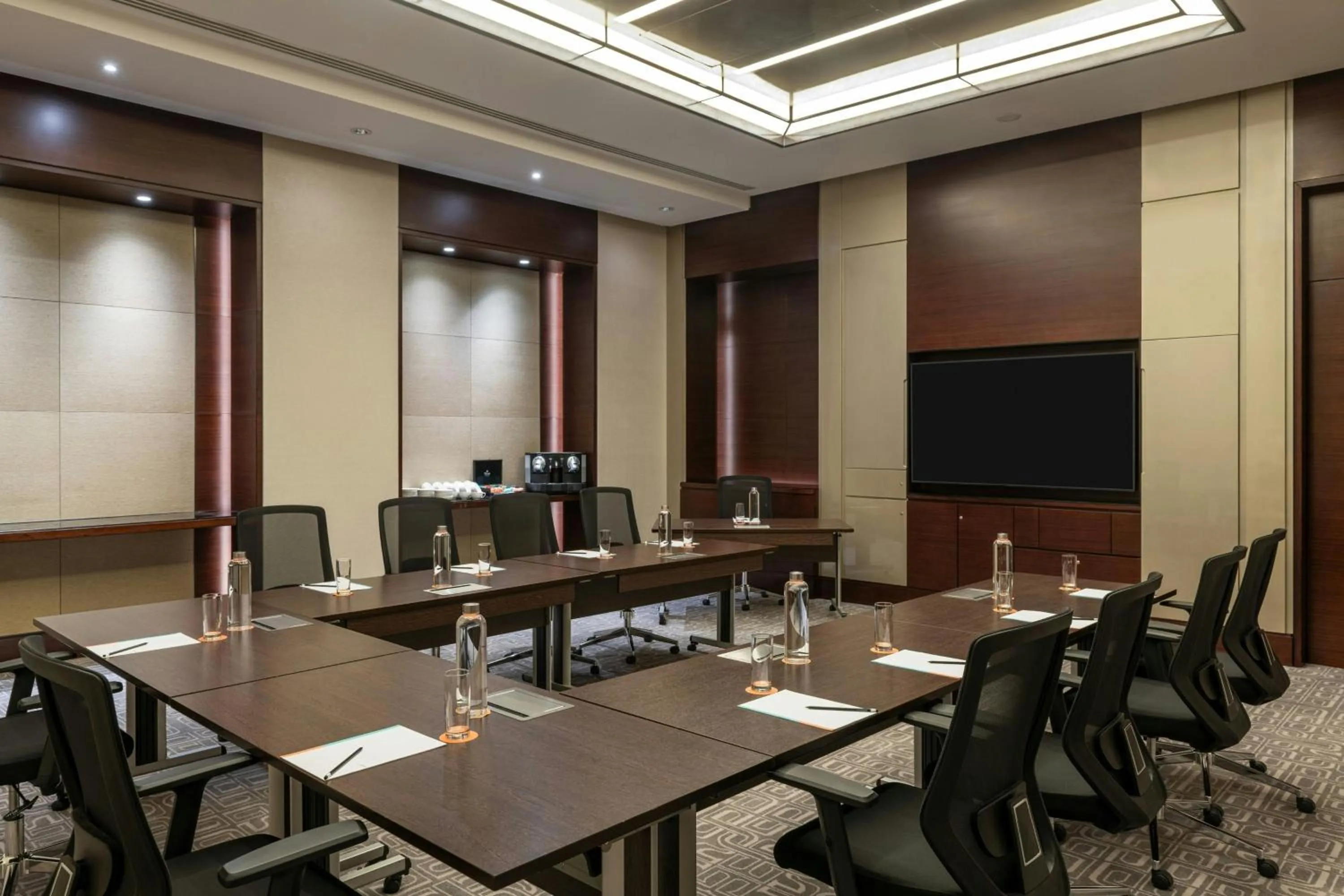 Meeting/conference room in Le Meridien City Centre Bahrain