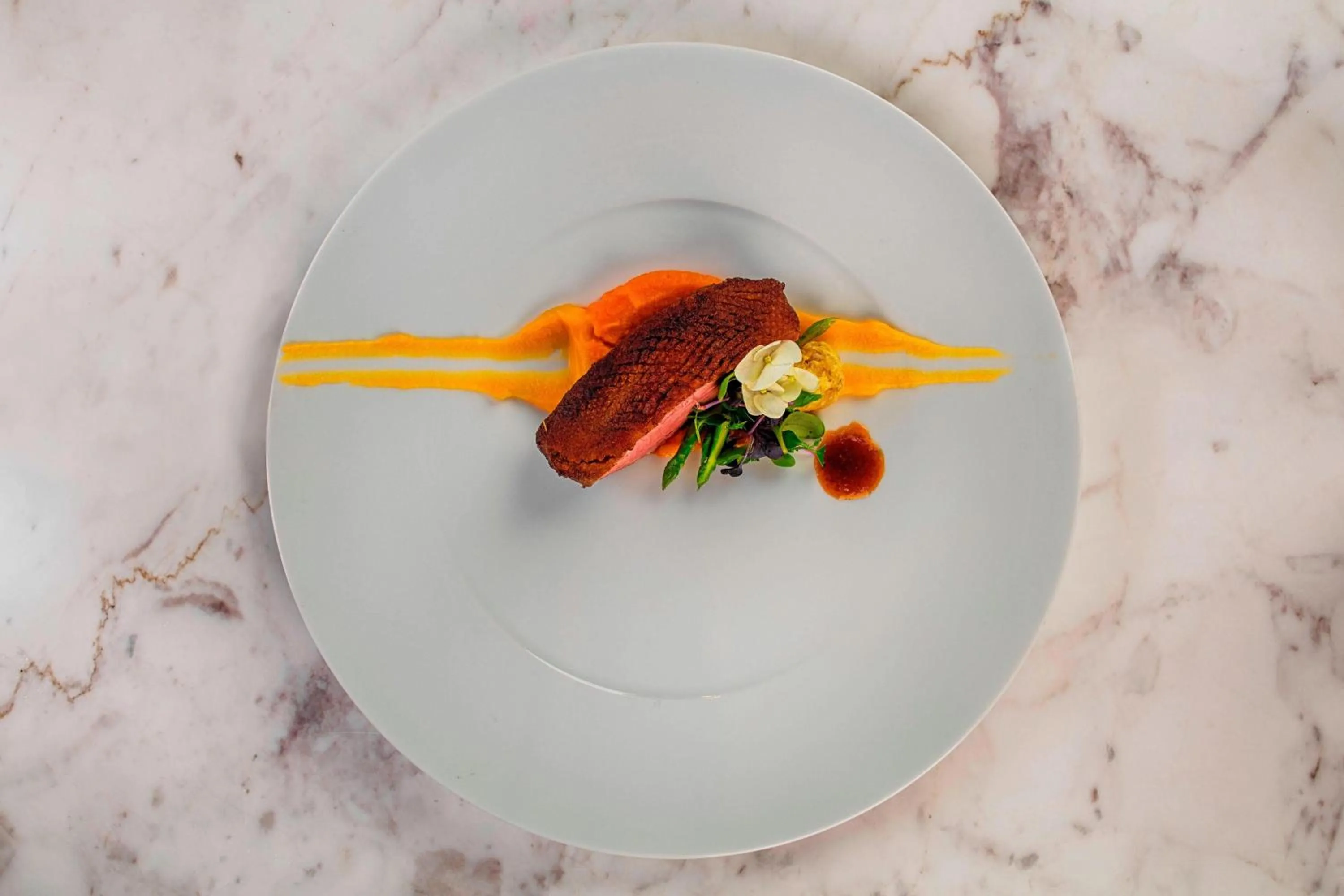 Restaurant/places to eat in Le Meridien City Centre Bahrain