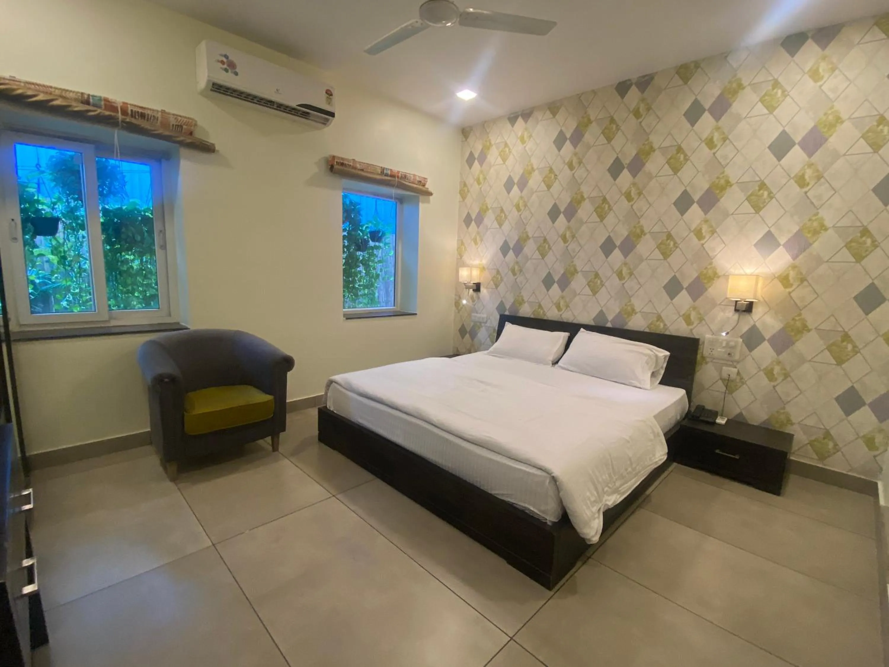 Photo of the whole room, Bed in Hotel Cedar