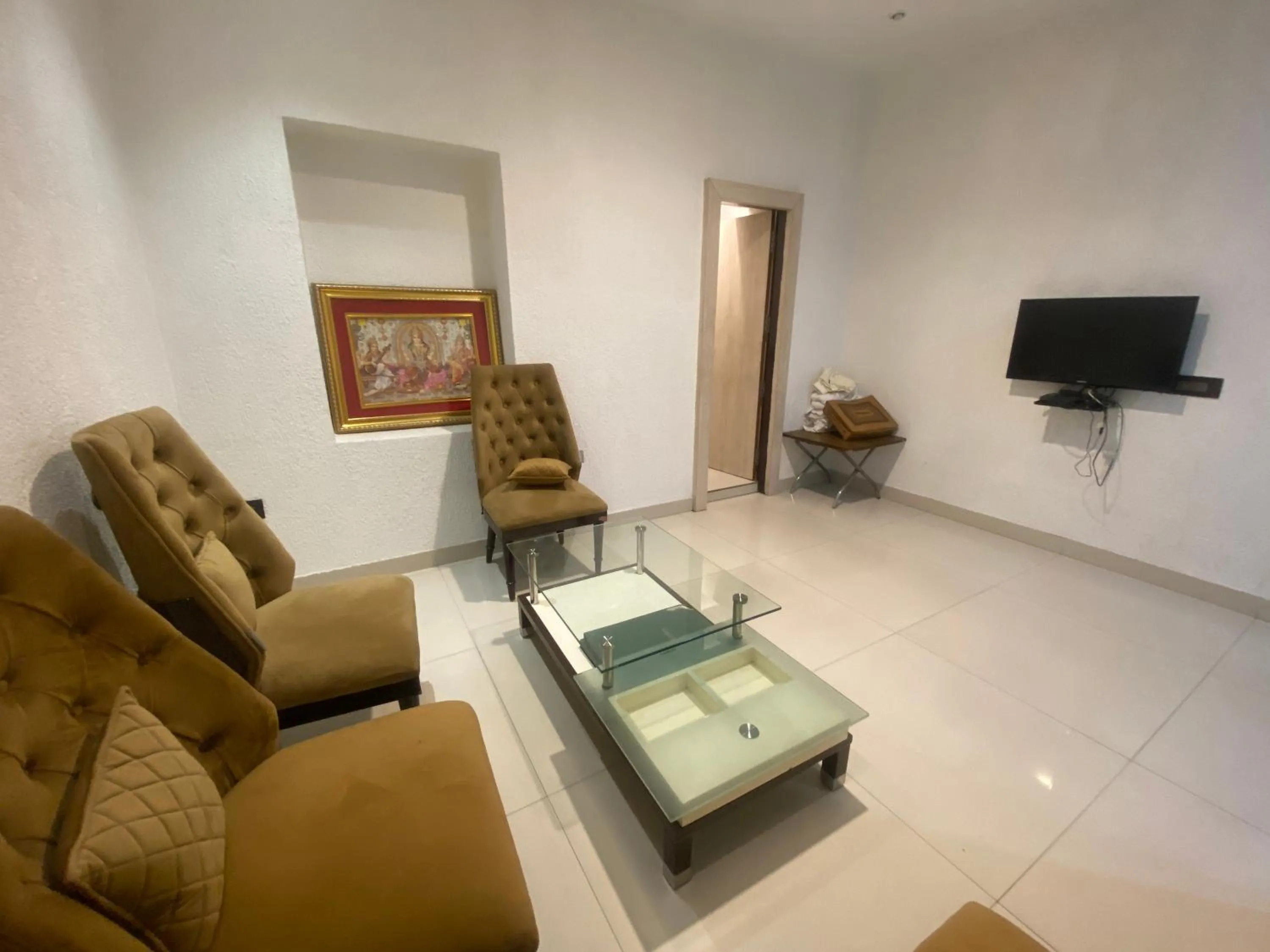 TV and multimedia in Hotel Cedar