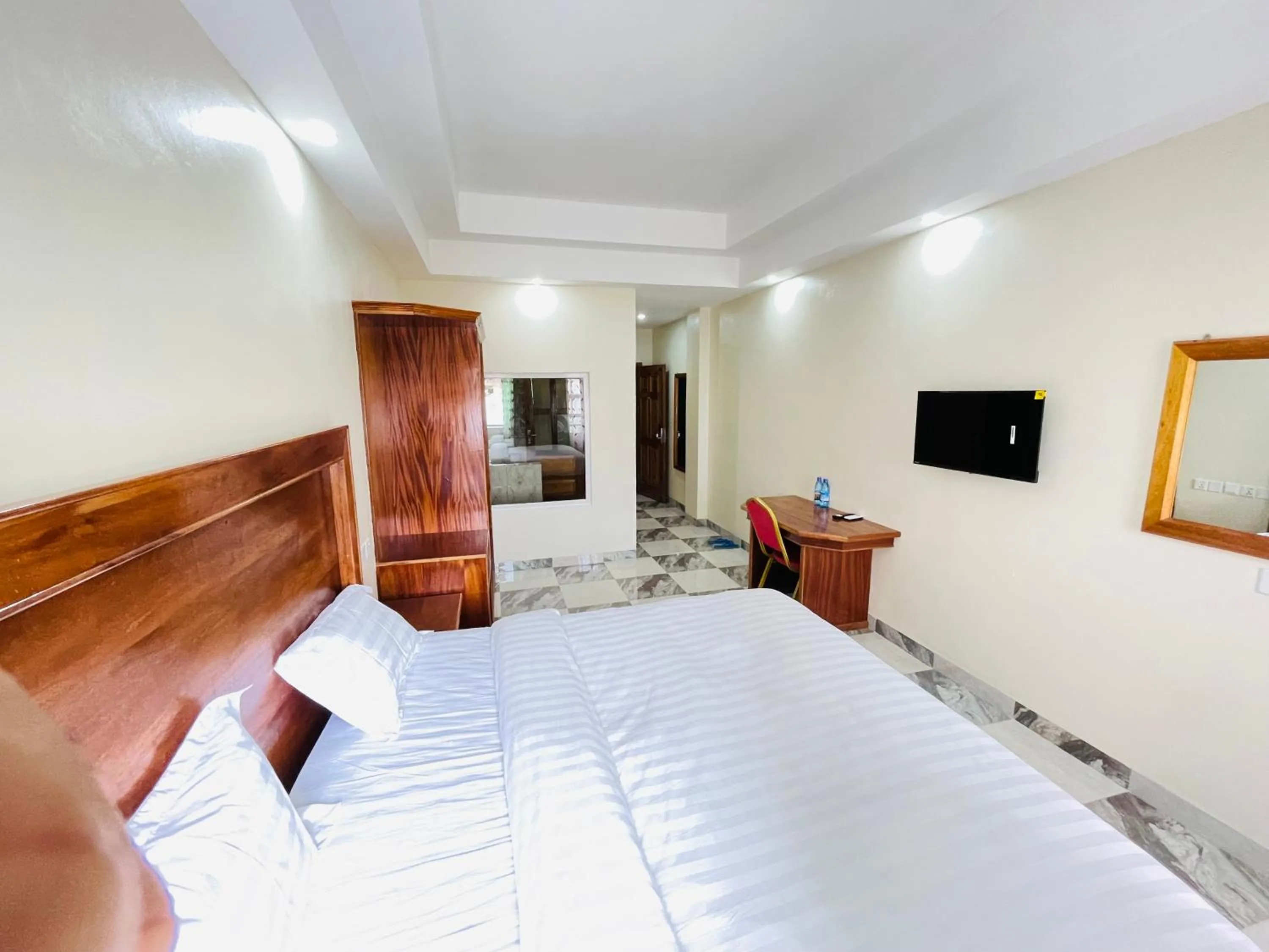 Pulickal Heights Hotel