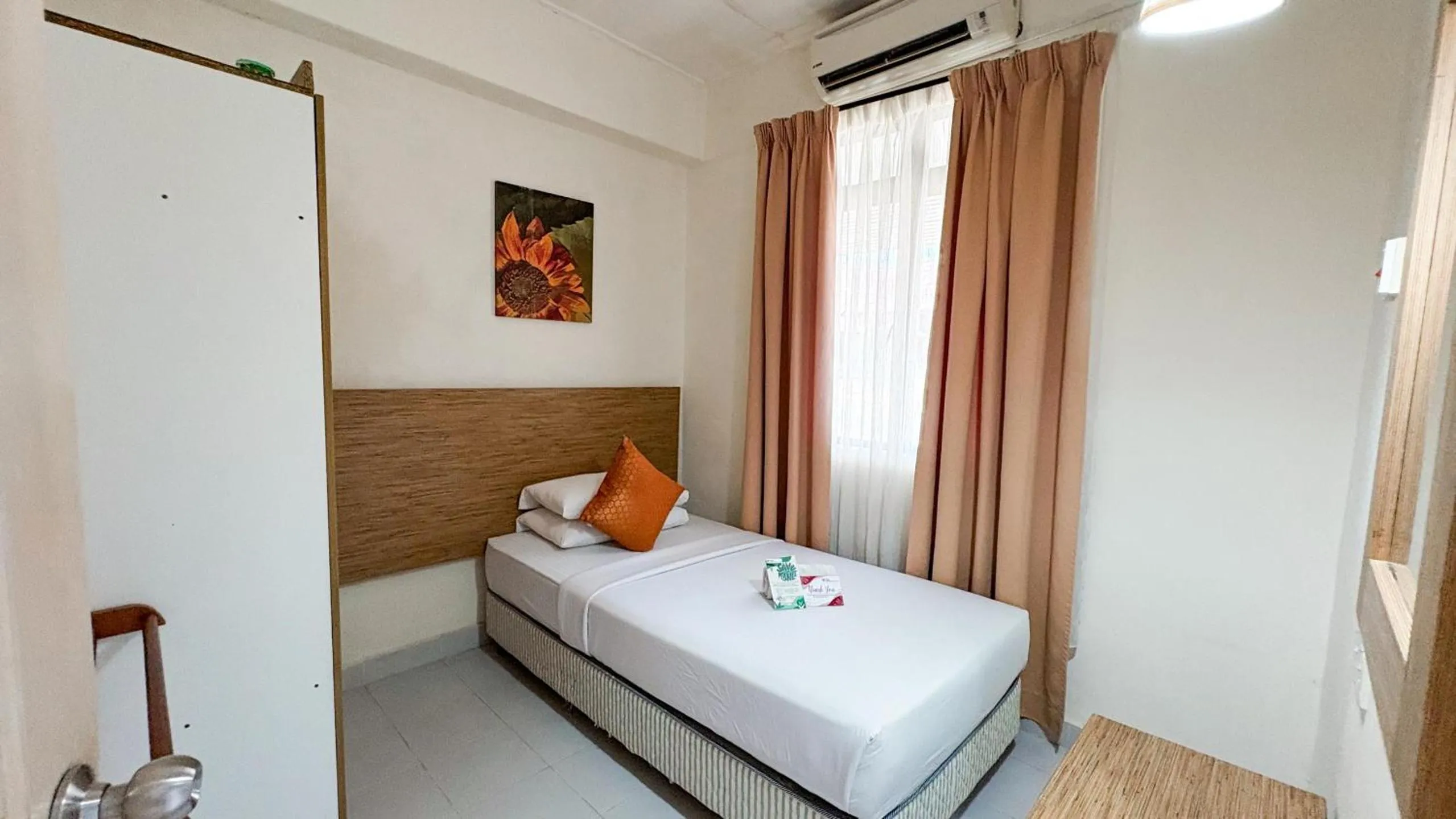 Bed in Lovita Tanjung Bidara Beach Resort