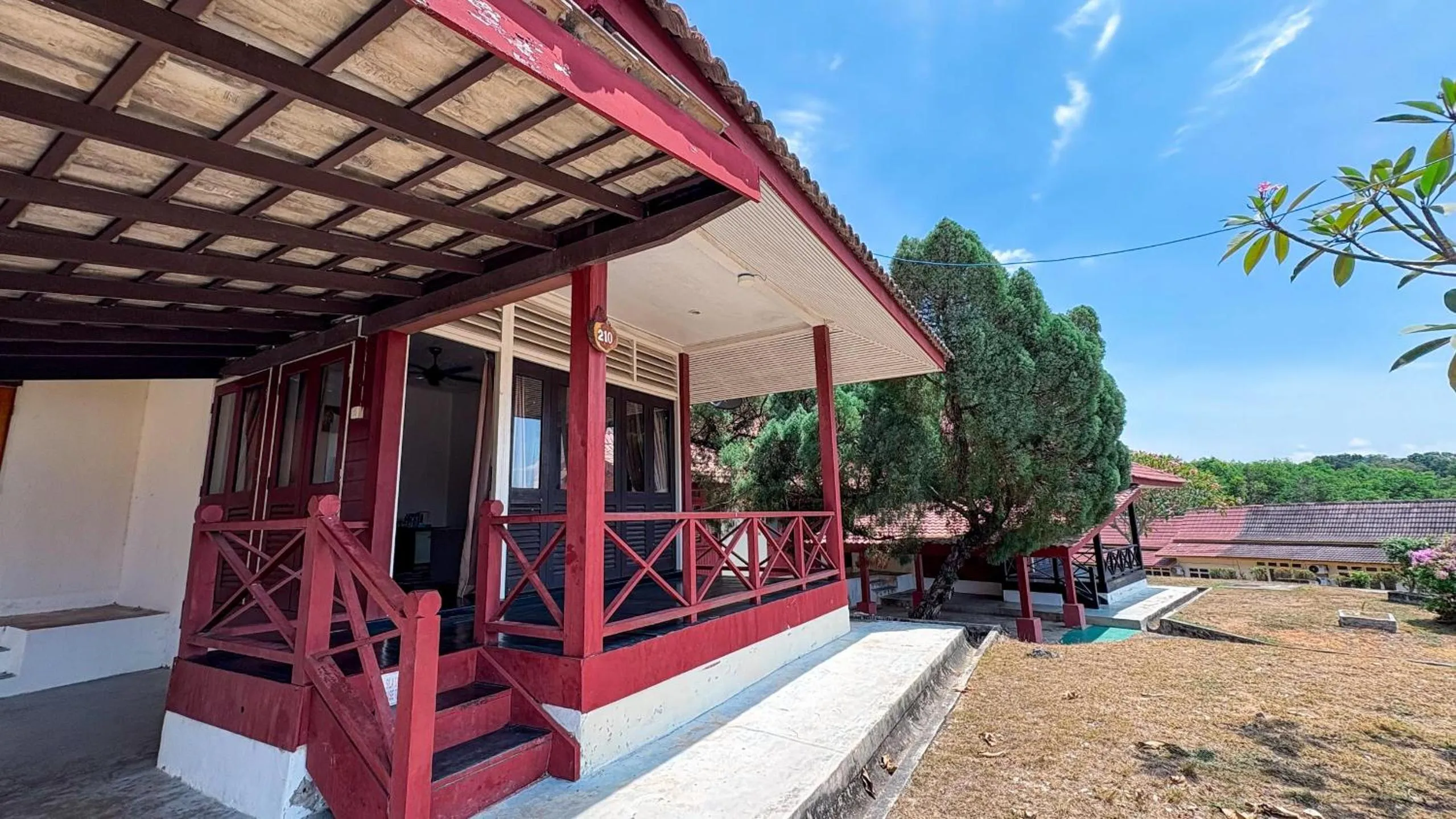 Lovita Tanjung Bidara Beach Resort