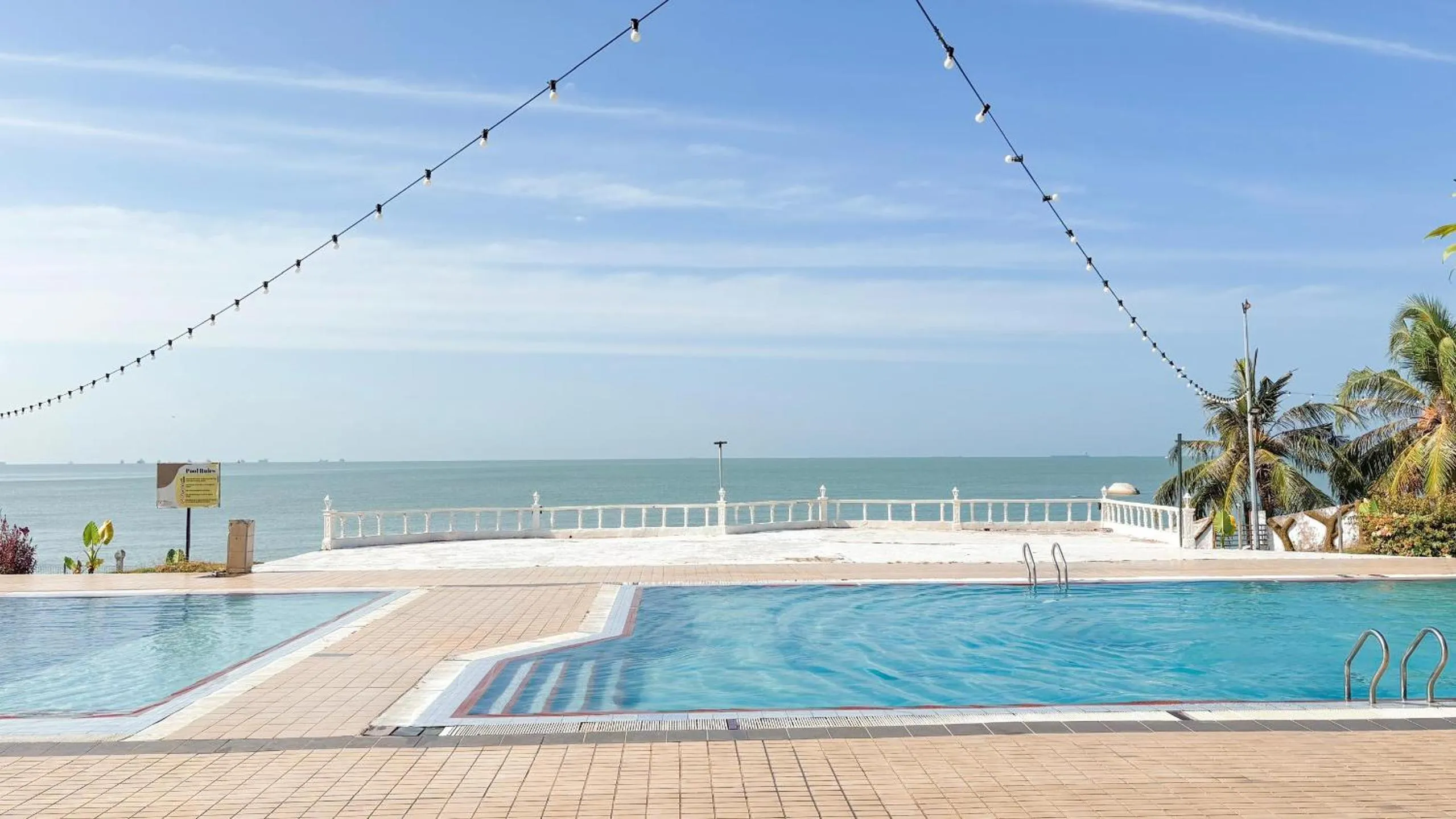 Lovita Tanjung Bidara Beach Resort