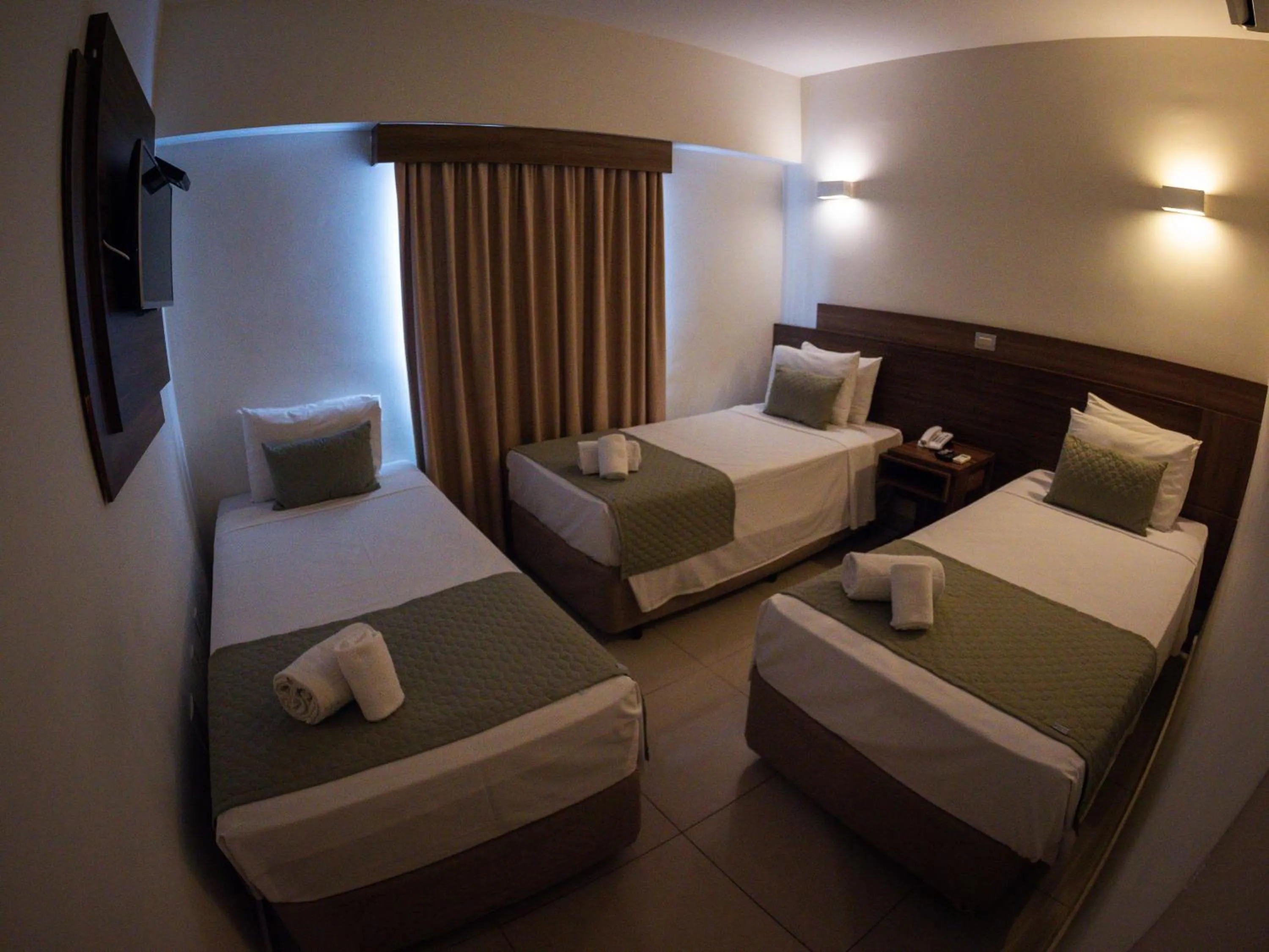Bedroom, Bed in Ipe Center Hotel