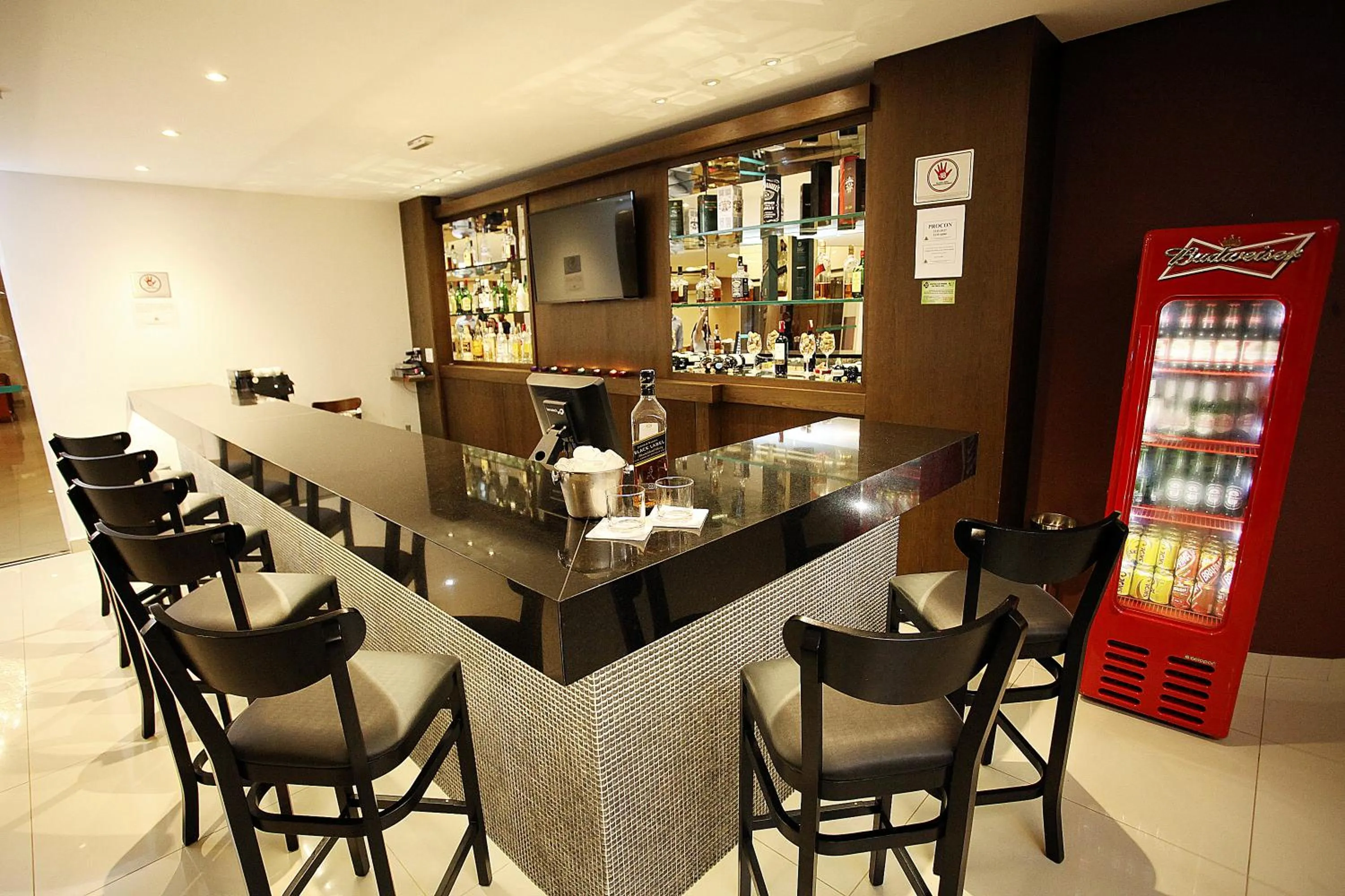 Lounge or bar in Ipe Center Hotel
