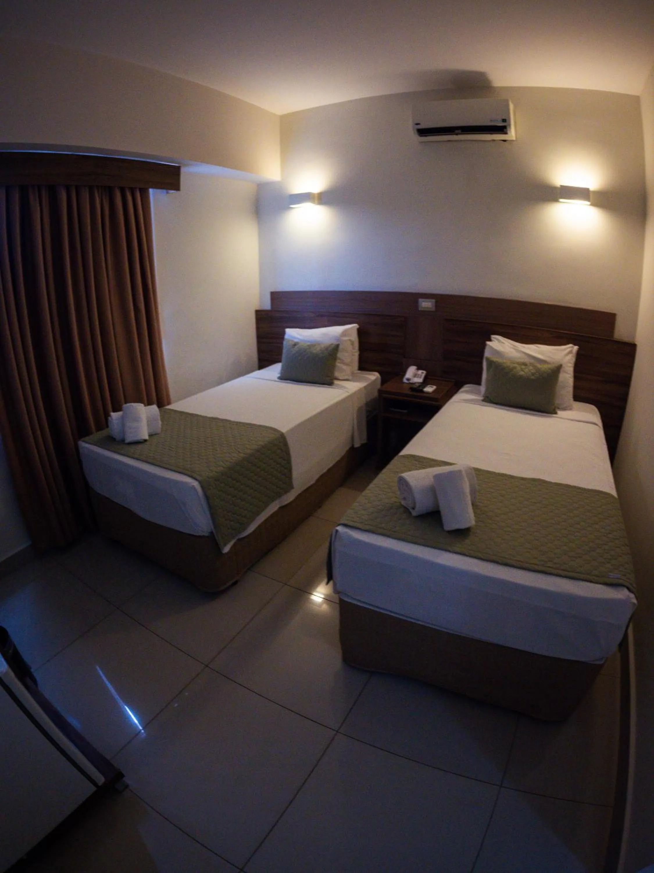 Bedroom, Bed in Ipe Center Hotel