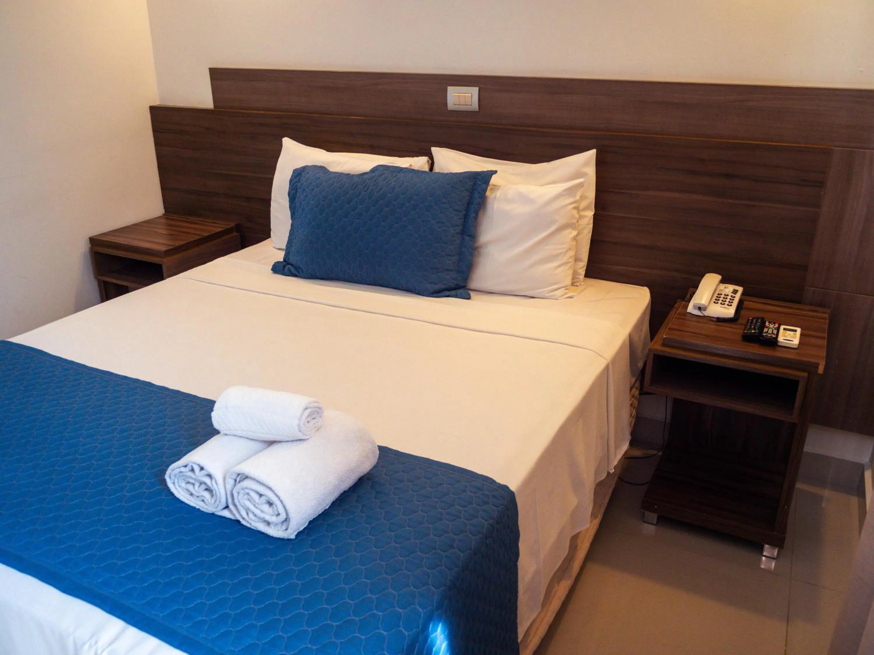 Bedroom, Bed in Ipe Center Hotel