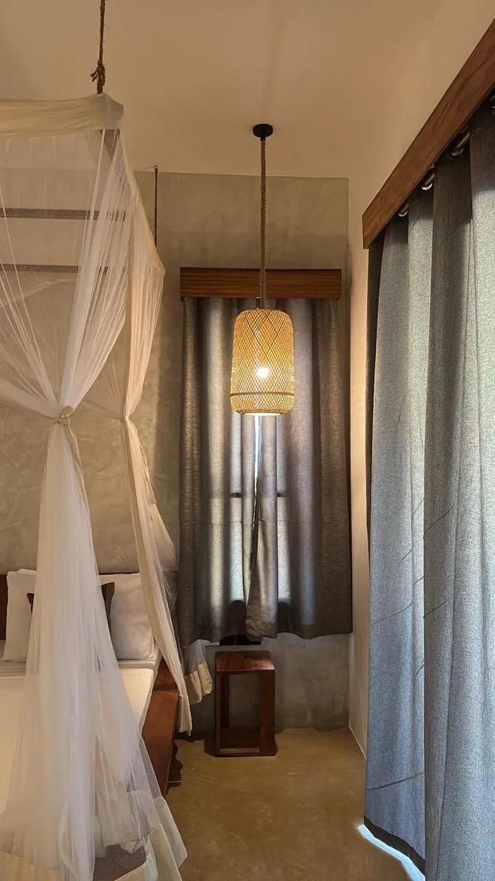 Bed in Salida Beach Zanzibar