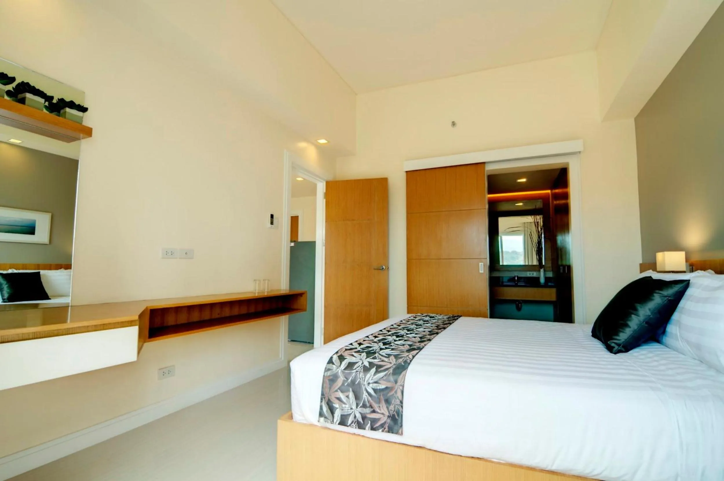 Photo of the whole room in Zerenity Hotel & Suites