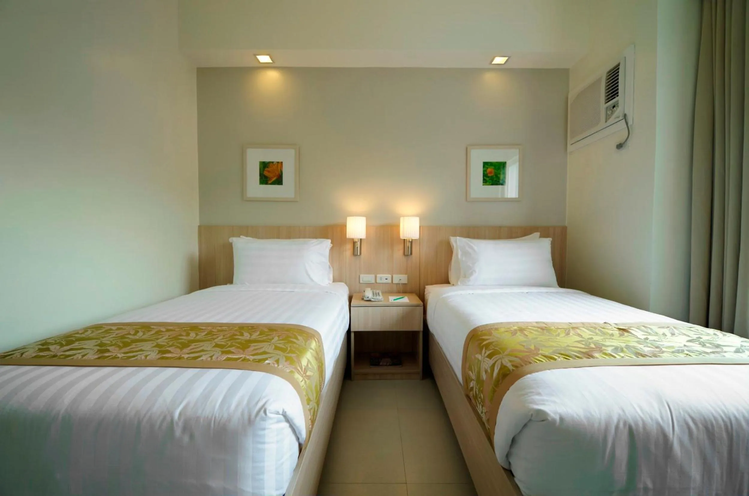 Photo of the whole room in Zerenity Hotel & Suites