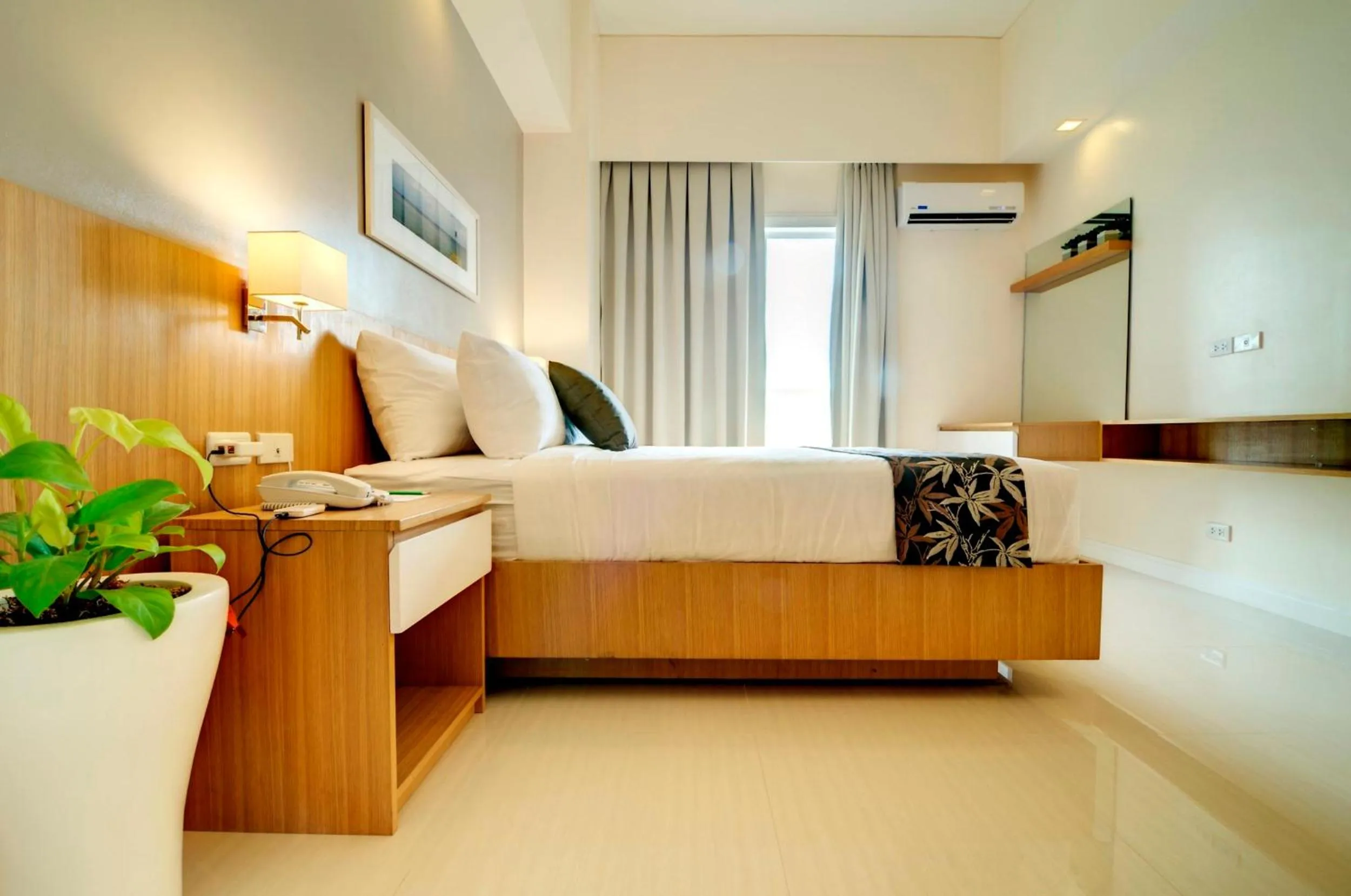 Photo of the whole room in Zerenity Hotel & Suites