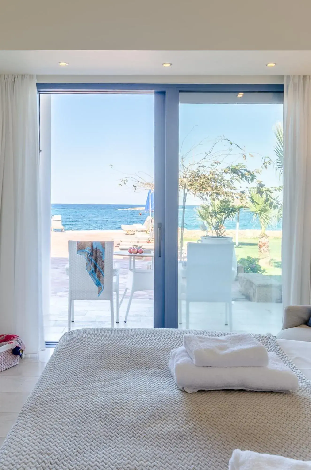 Studio with Sea View and Pool View - Ground Floor in Pyrgos Blue Studio with Sea View and Pool View - Ground Floor in Pyrgos Blue