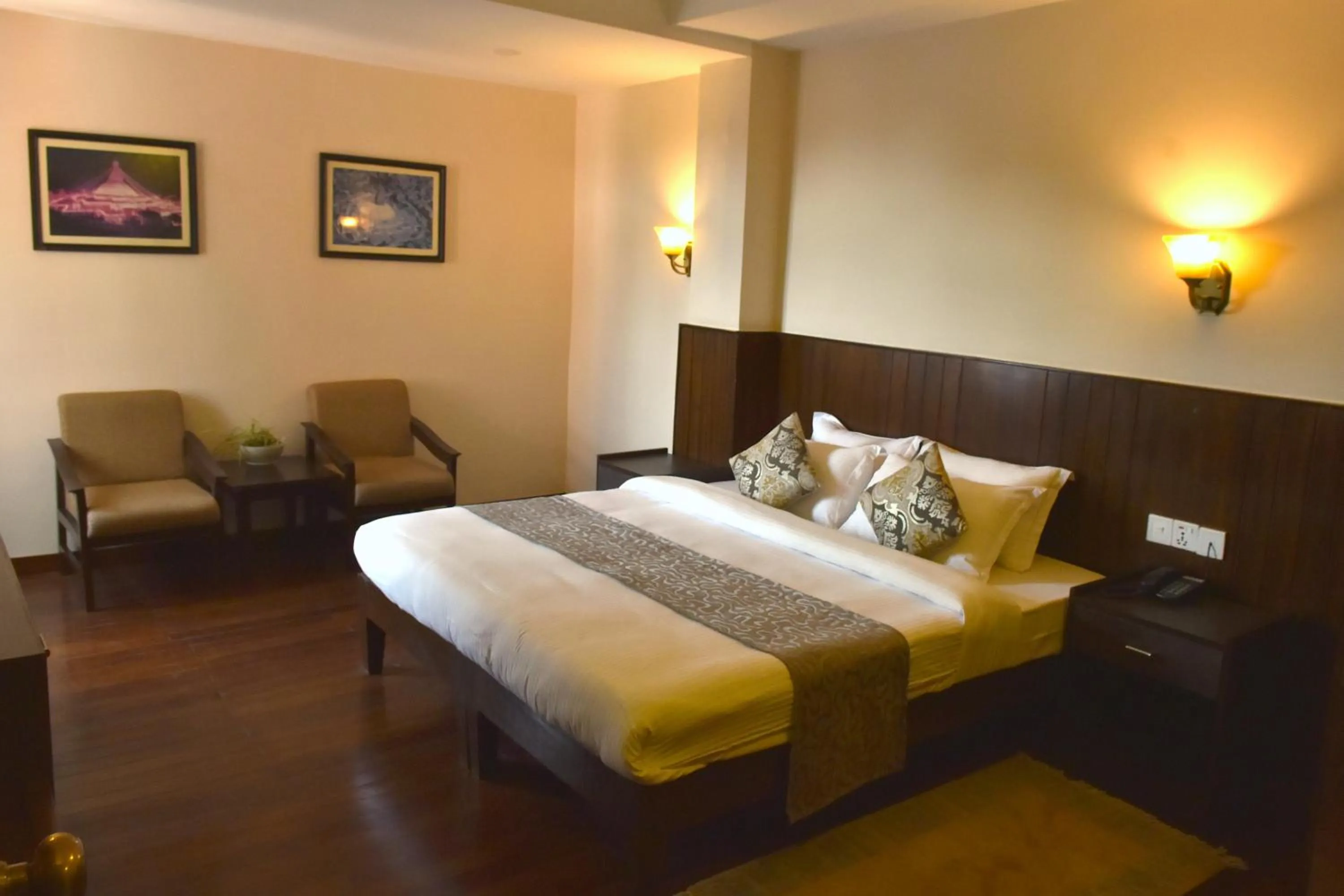 Bedroom, Bed in Hotel Excelsior