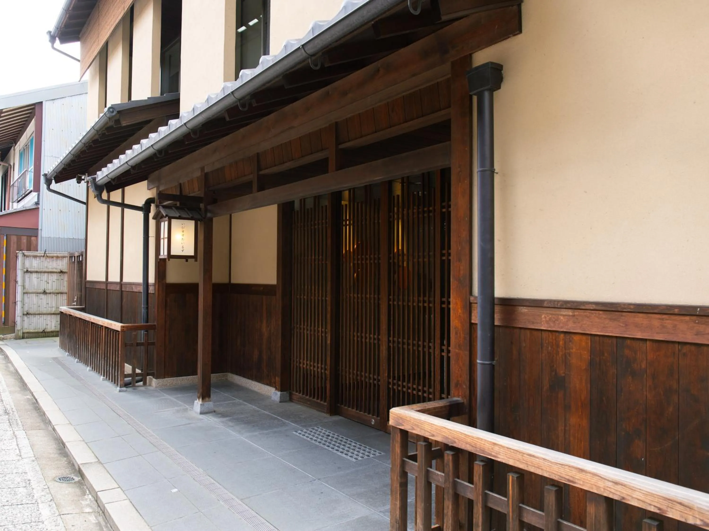 Property building in ibis Styles Kyoto Shijo