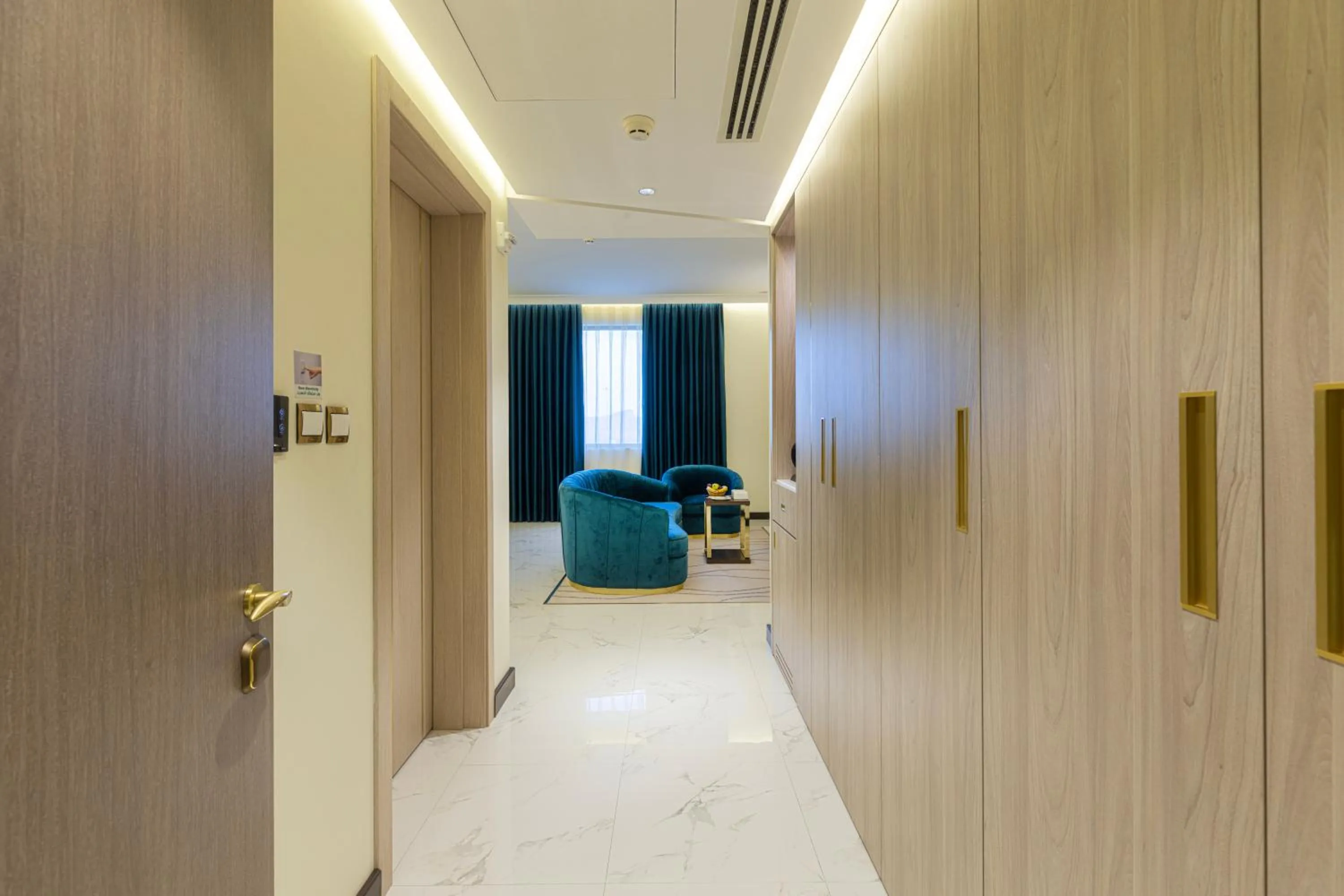 Guests in Green Park Hotel