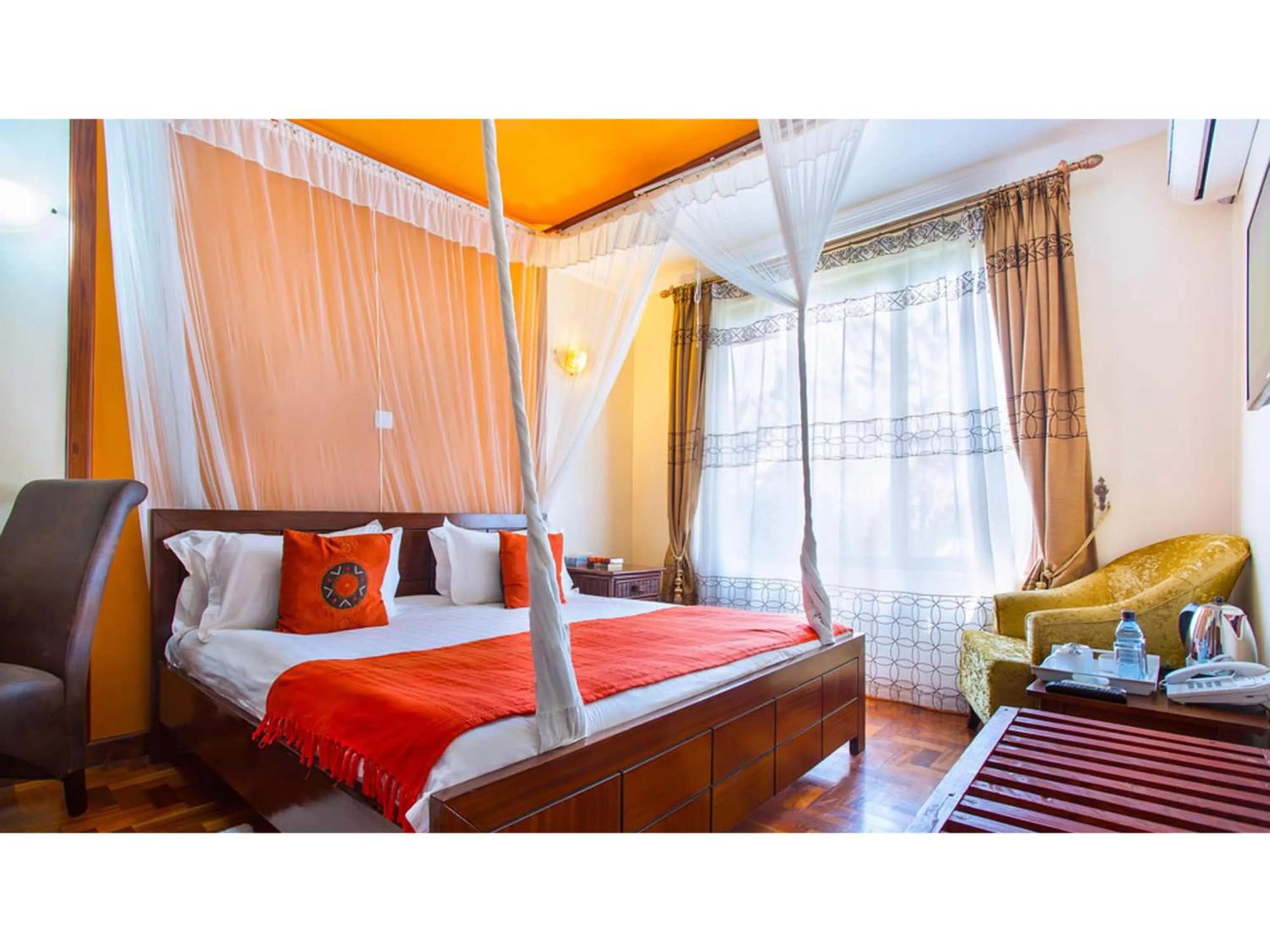 Bed in Wigot Gardens Hotel