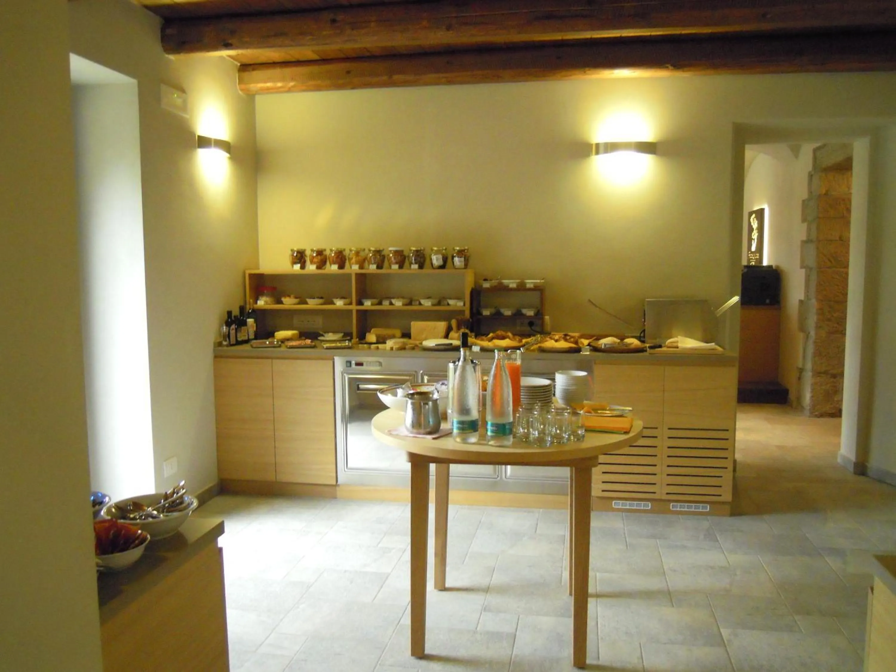 Restaurant/places to eat in Il Falco E La Volpe