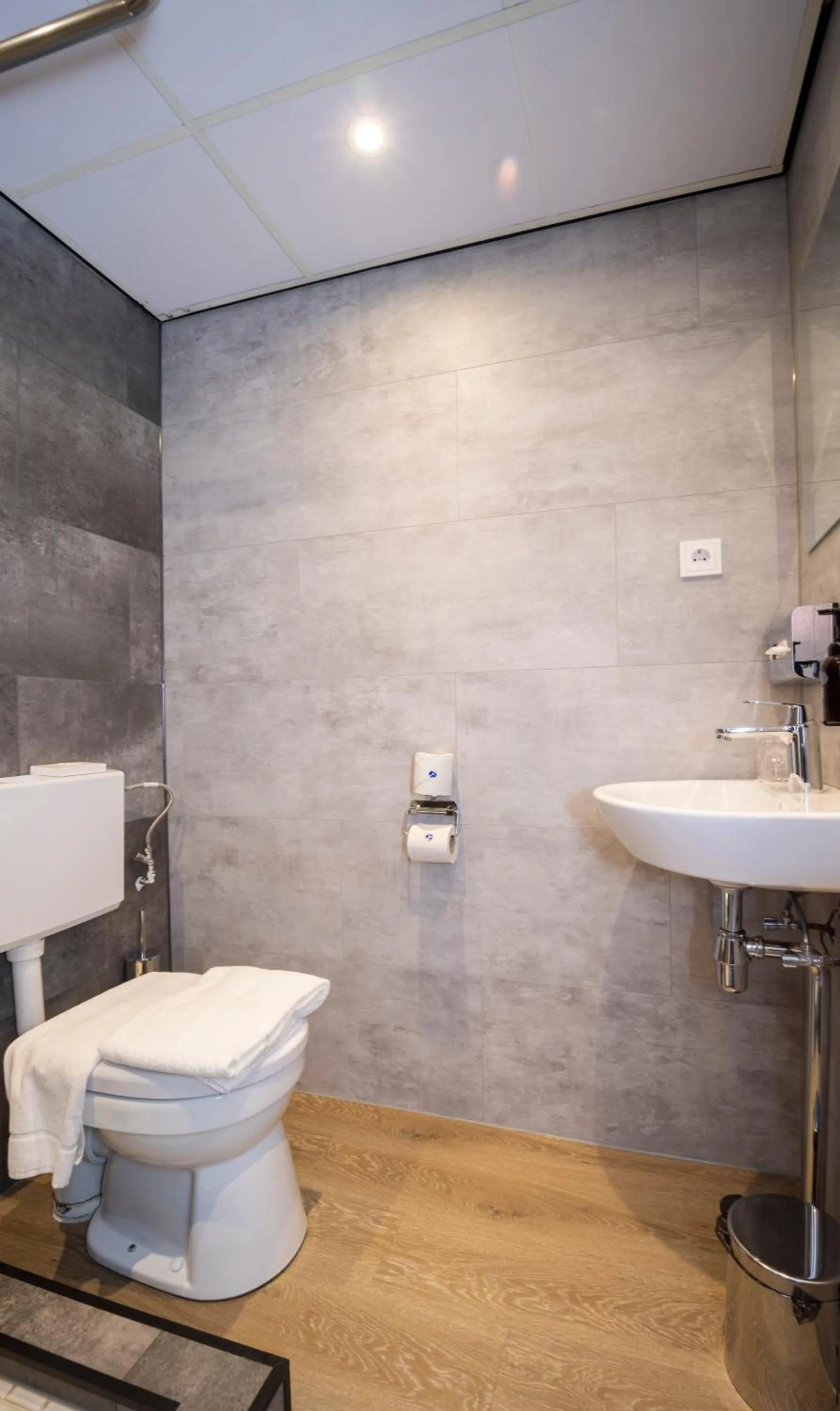 Toilet in Fletcher Hotel Restaurant Doorwerth - Arnhem