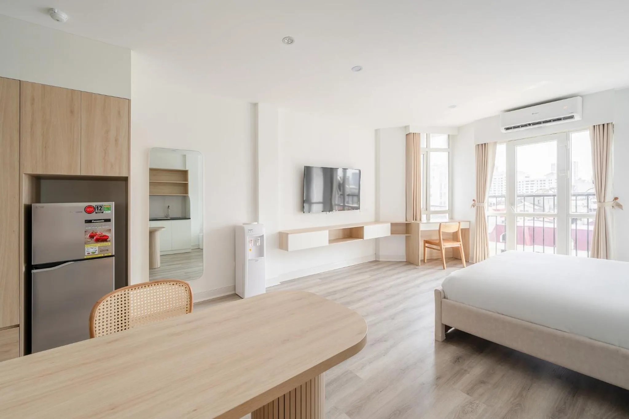 TV and multimedia, Bed in Dom's Residence Hanoi